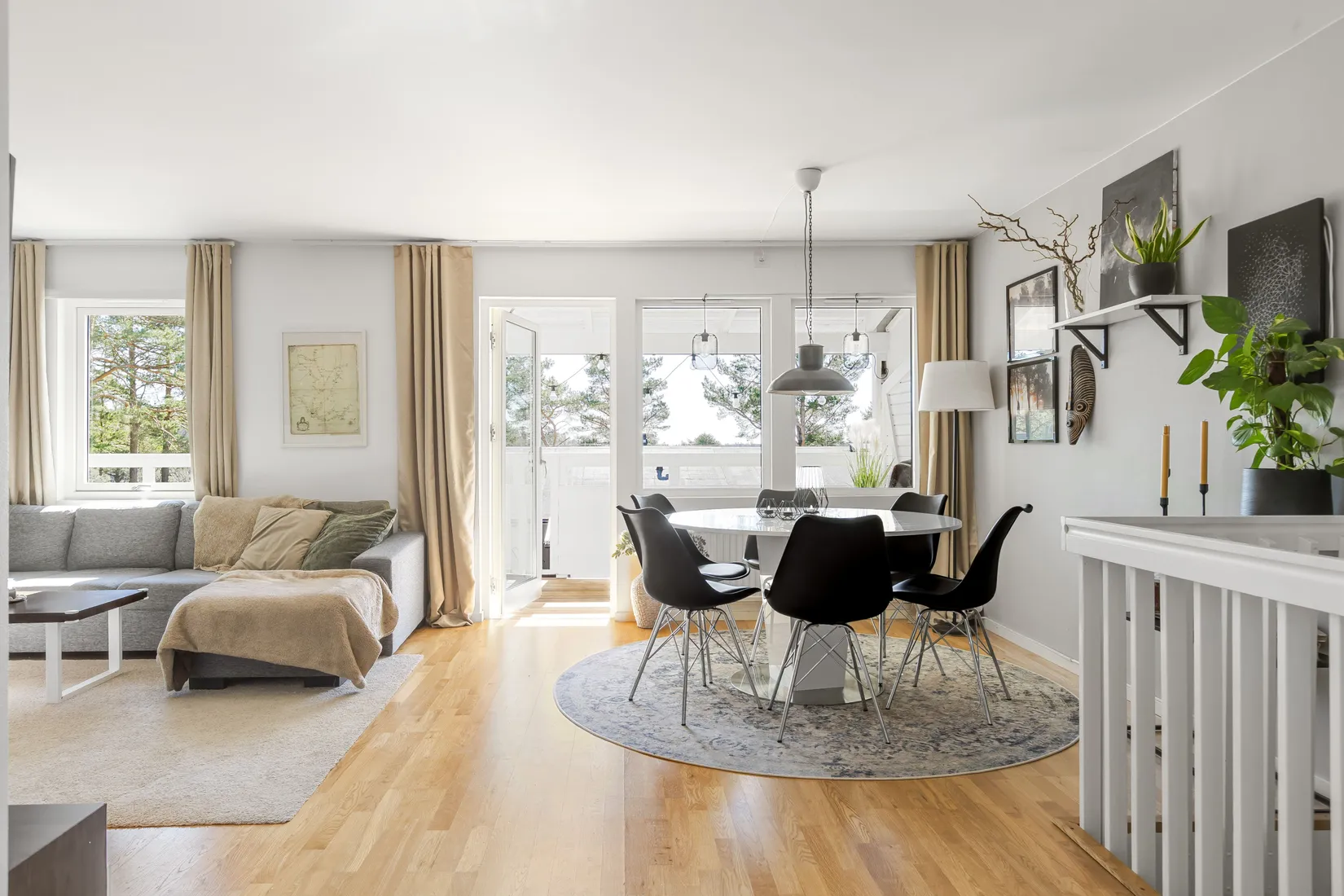 Radhus, Näsuddsvägen 39D, Danvik, Oxelösund