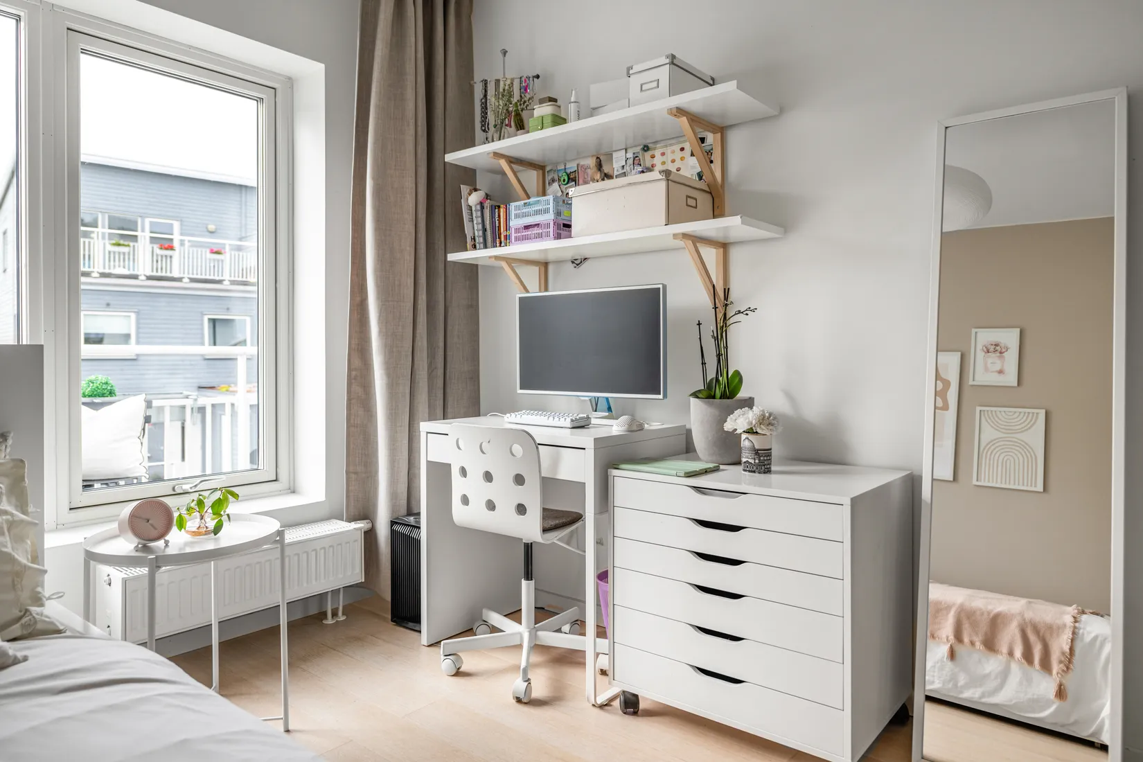 Bostadsrätt, Radhus, Arningetorpsvägen 11B, Hägerneholm, Täby