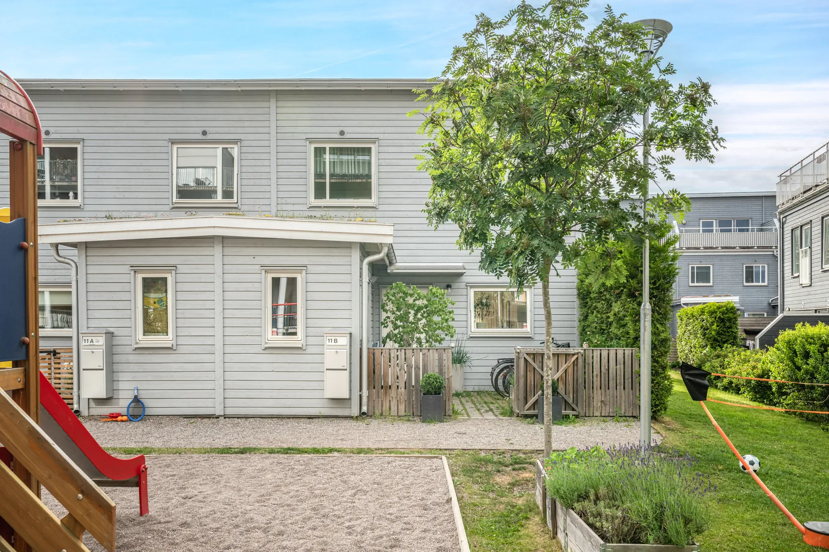 Bostadsrätt, Radhus, Arningetorpsvägen 11B, Hägerneholm, Täby