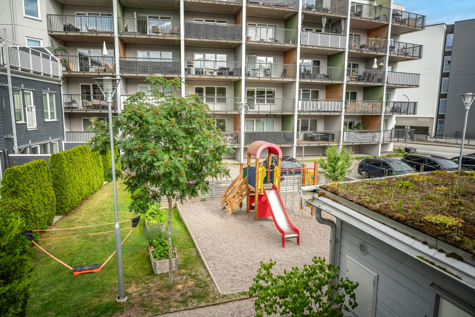 Bostadsrätt, Radhus, Arningetorpsvägen 11B, Hägerneholm, Täby