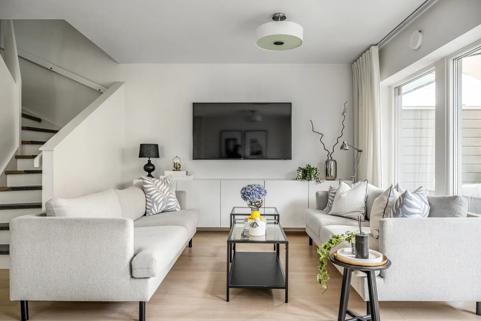 Bostadsrätt, Radhus, Arningetorpsvägen 11B, Hägerneholm, Täby