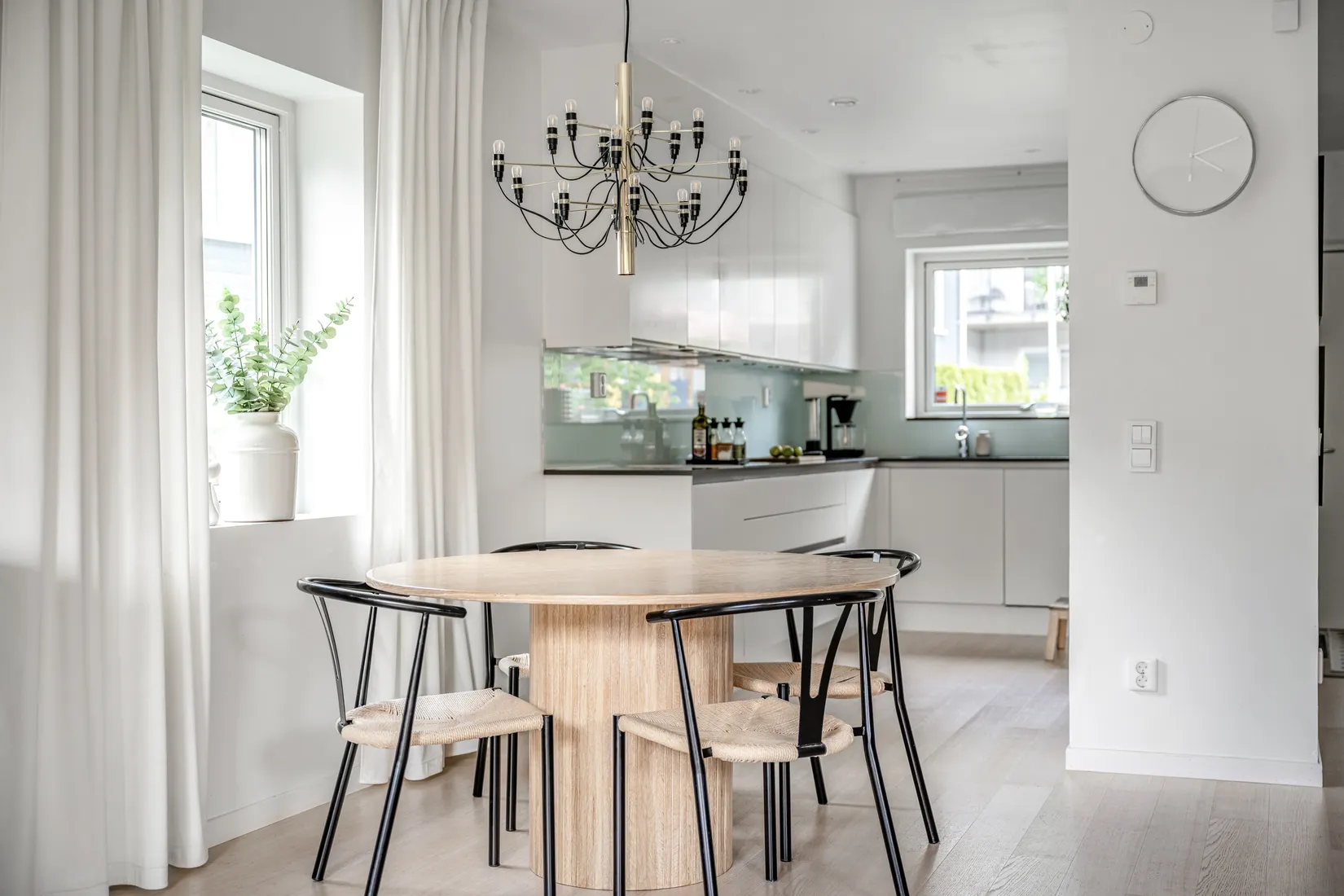 Bostadsrätt, Radhus, Arningetorpsvägen 11B, Hägerneholm, Täby