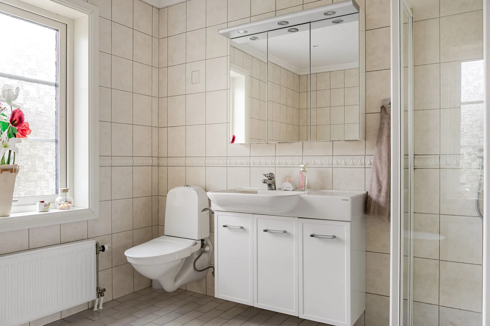 Villa, Ringblomman 20, Ekerö sommarstad, Ekerö