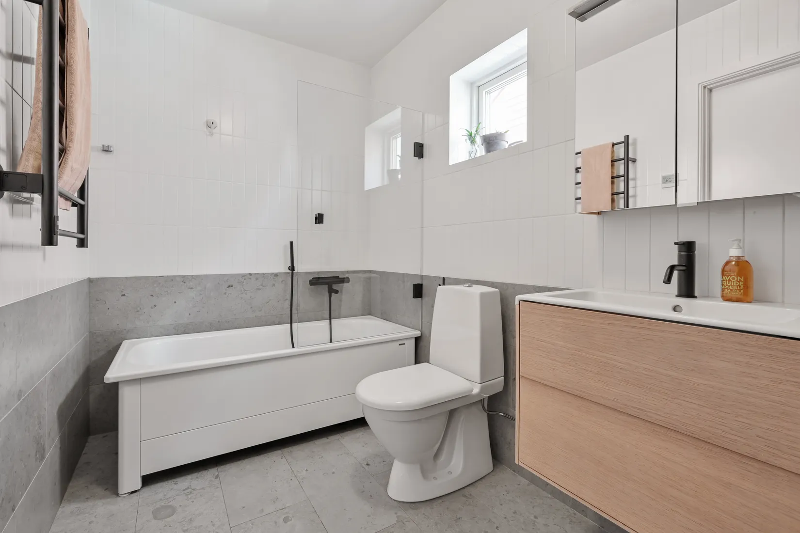 Bostadsrätt, Radhus, Prästgårdsvägen 7D, Runby, Upplands Väsby