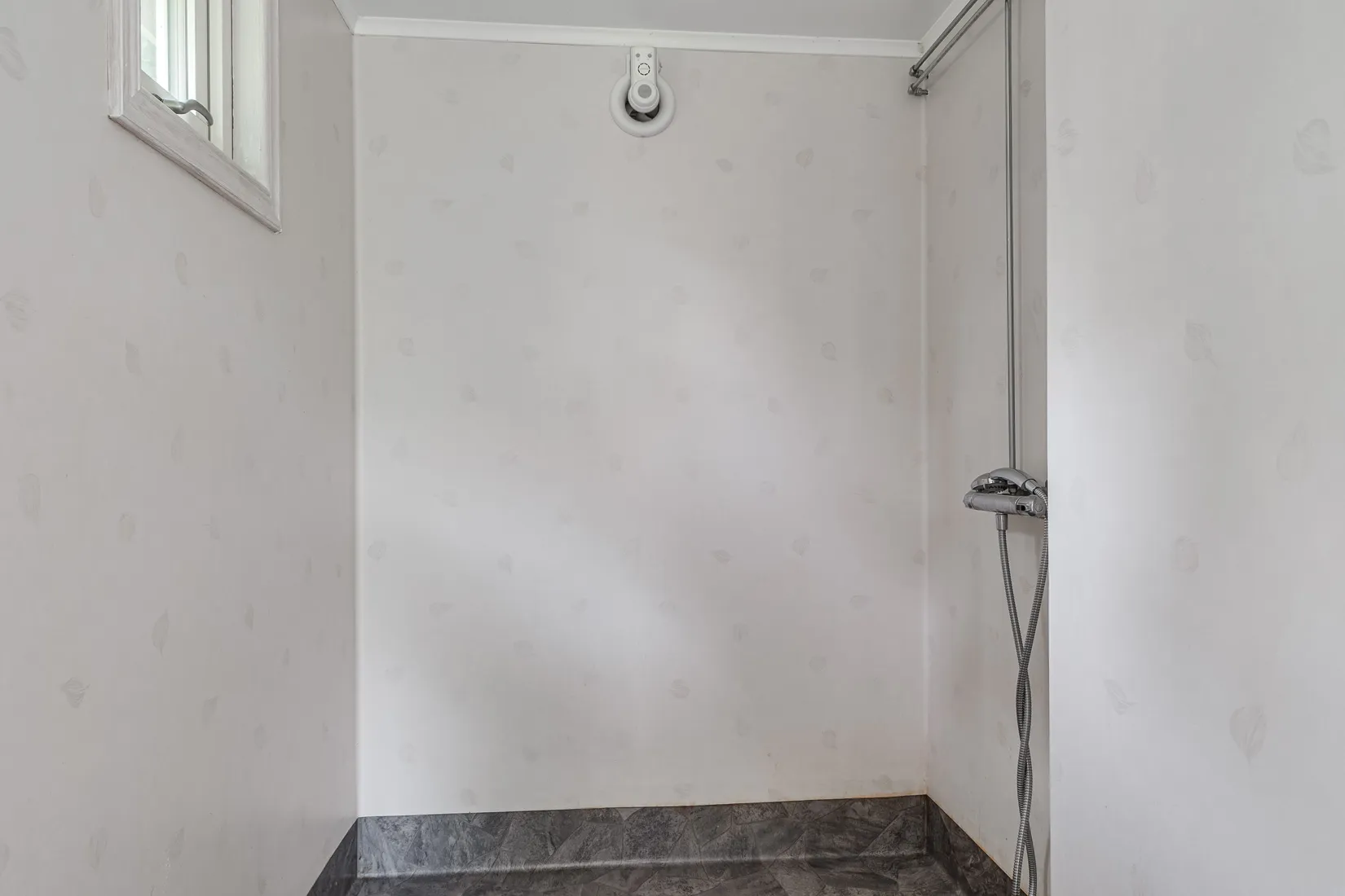 Gård/Skog, Åkerö Bäckefall, Mörlunda, Hultsfred