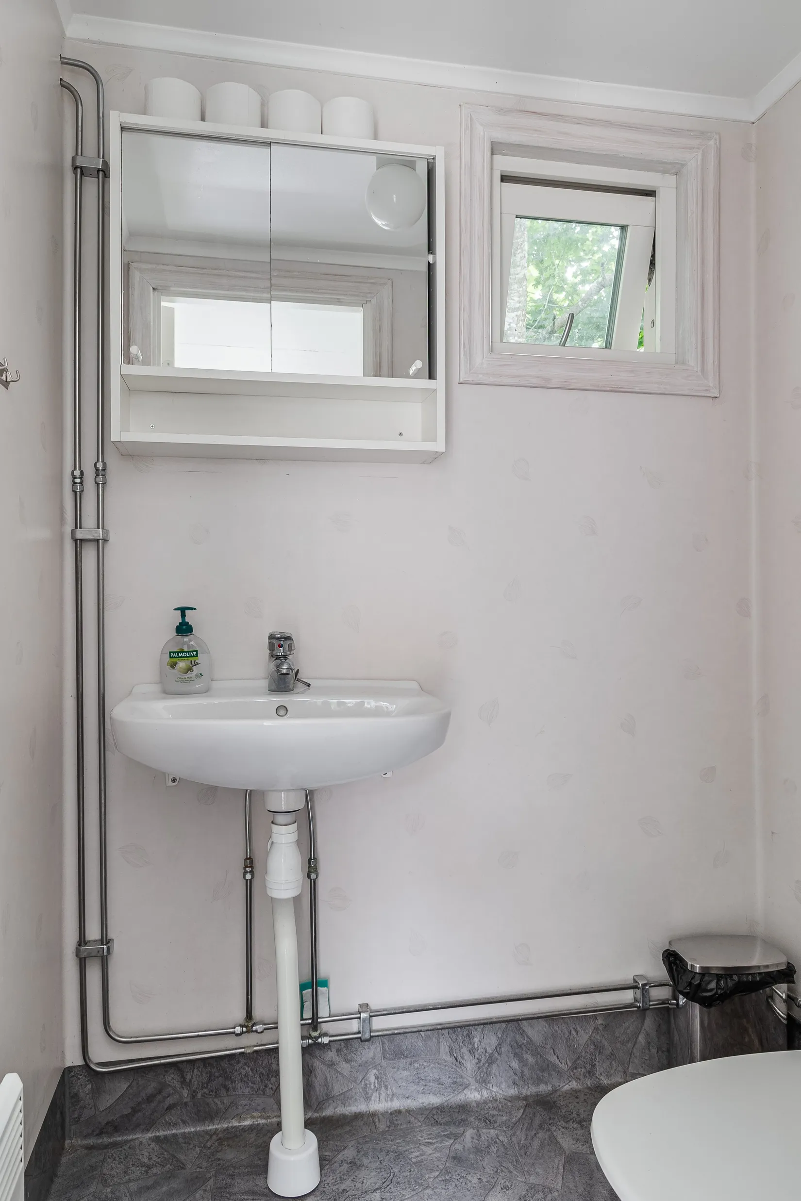 Gård/Skog, Åkerö Bäckefall, Mörlunda, Hultsfred