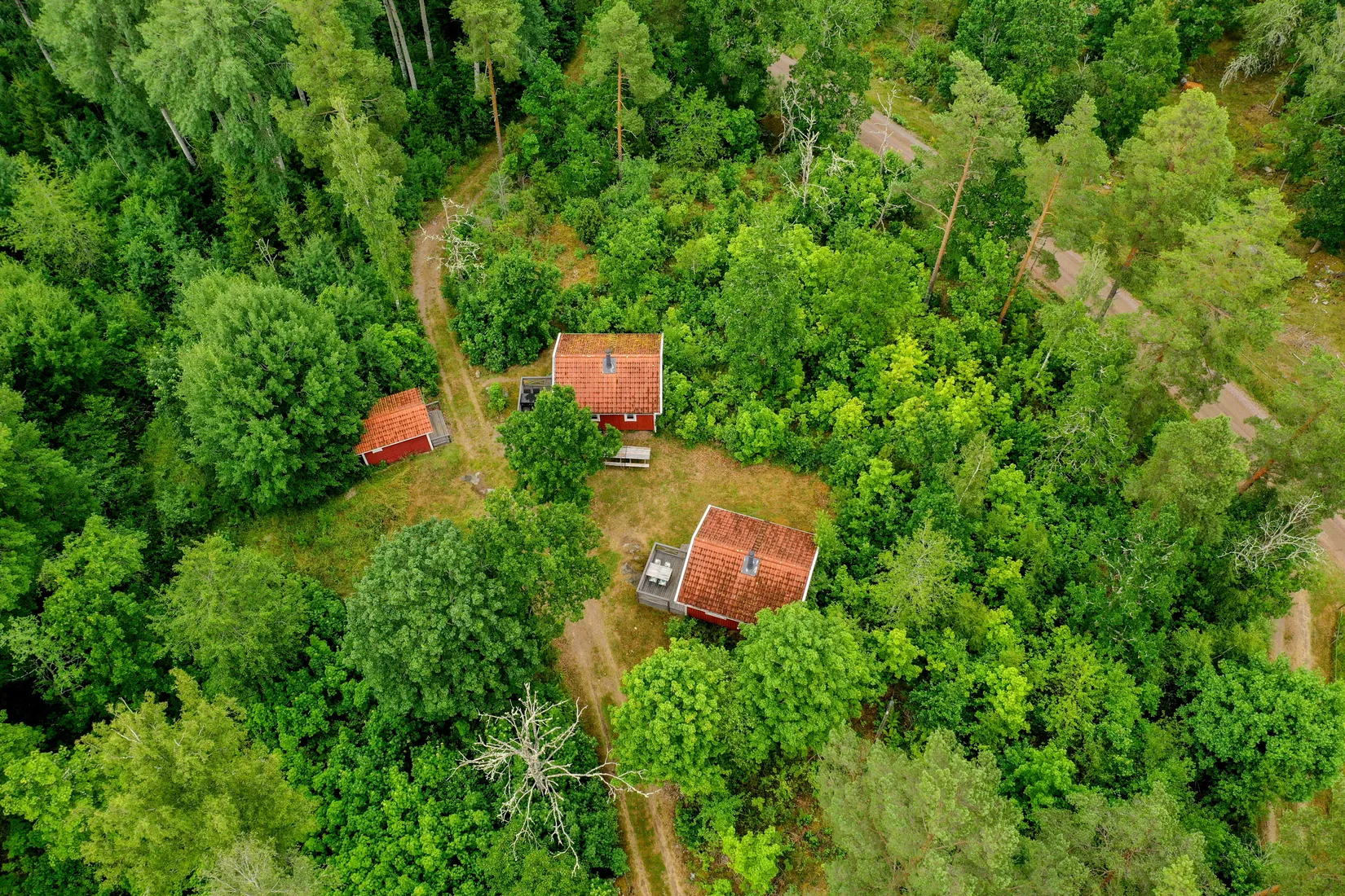 Gård/Skog, Åkerö Bäckefall, Mörlunda, Hultsfred