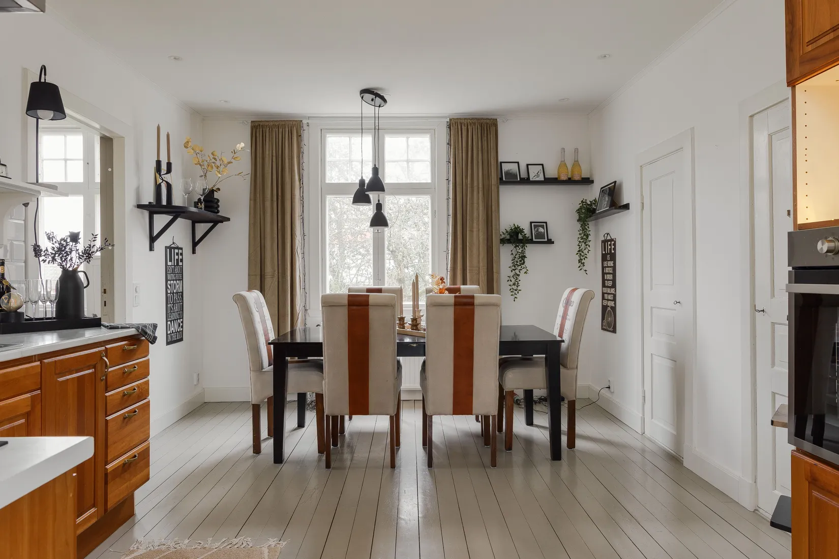 Villa, Lekarydsvägen 28, Alvesta