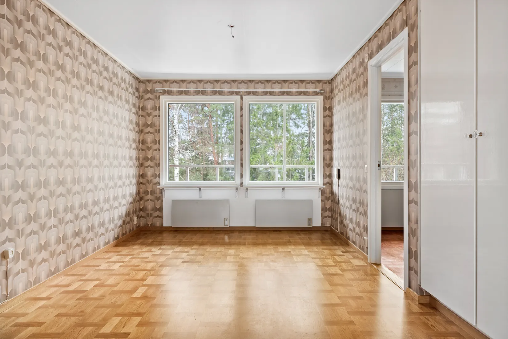 Villa, Radhus, Stallbacken 4, Viksjö, Järfälla