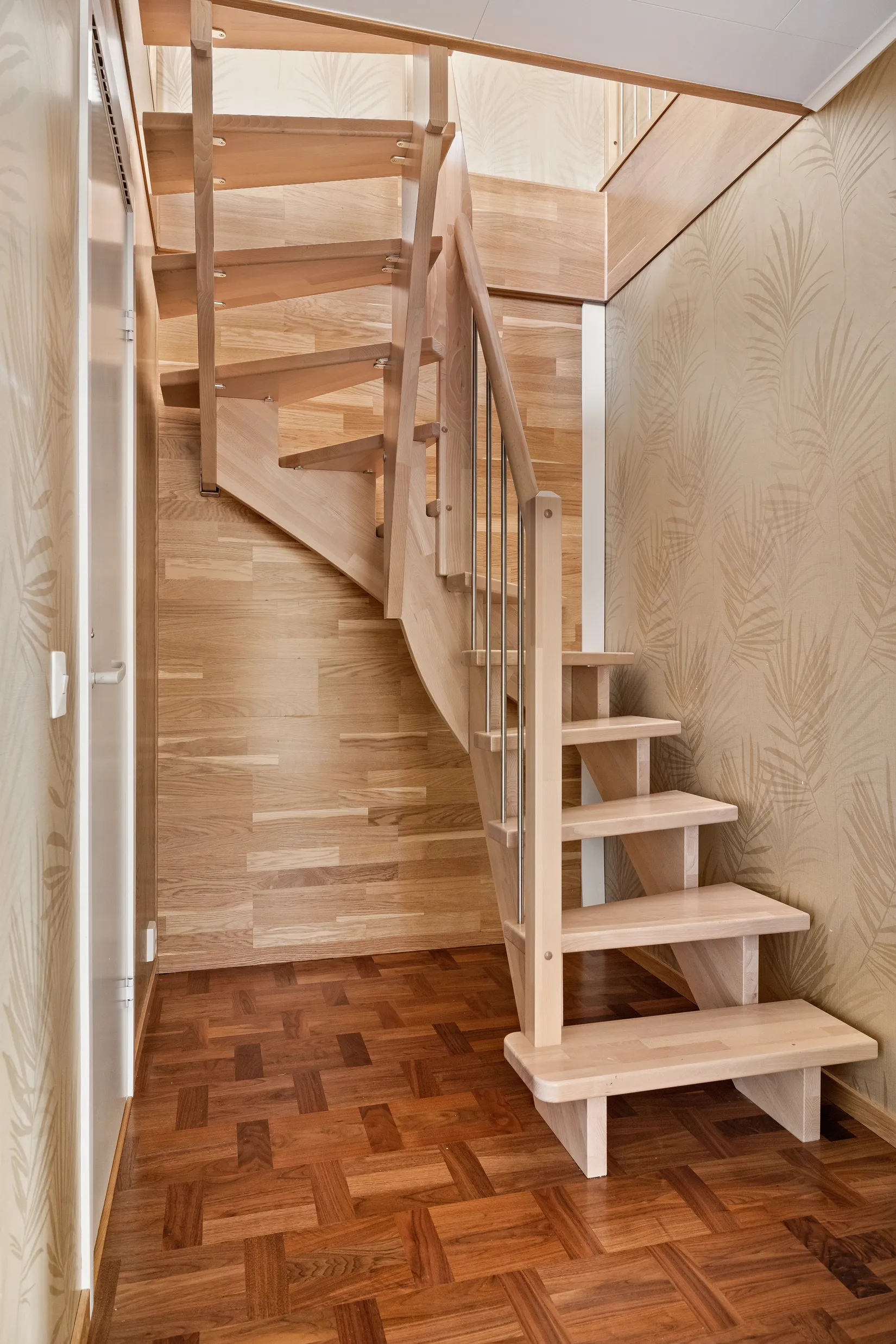 Villa, Radhus, Stallbacken 4, Viksjö, Järfälla