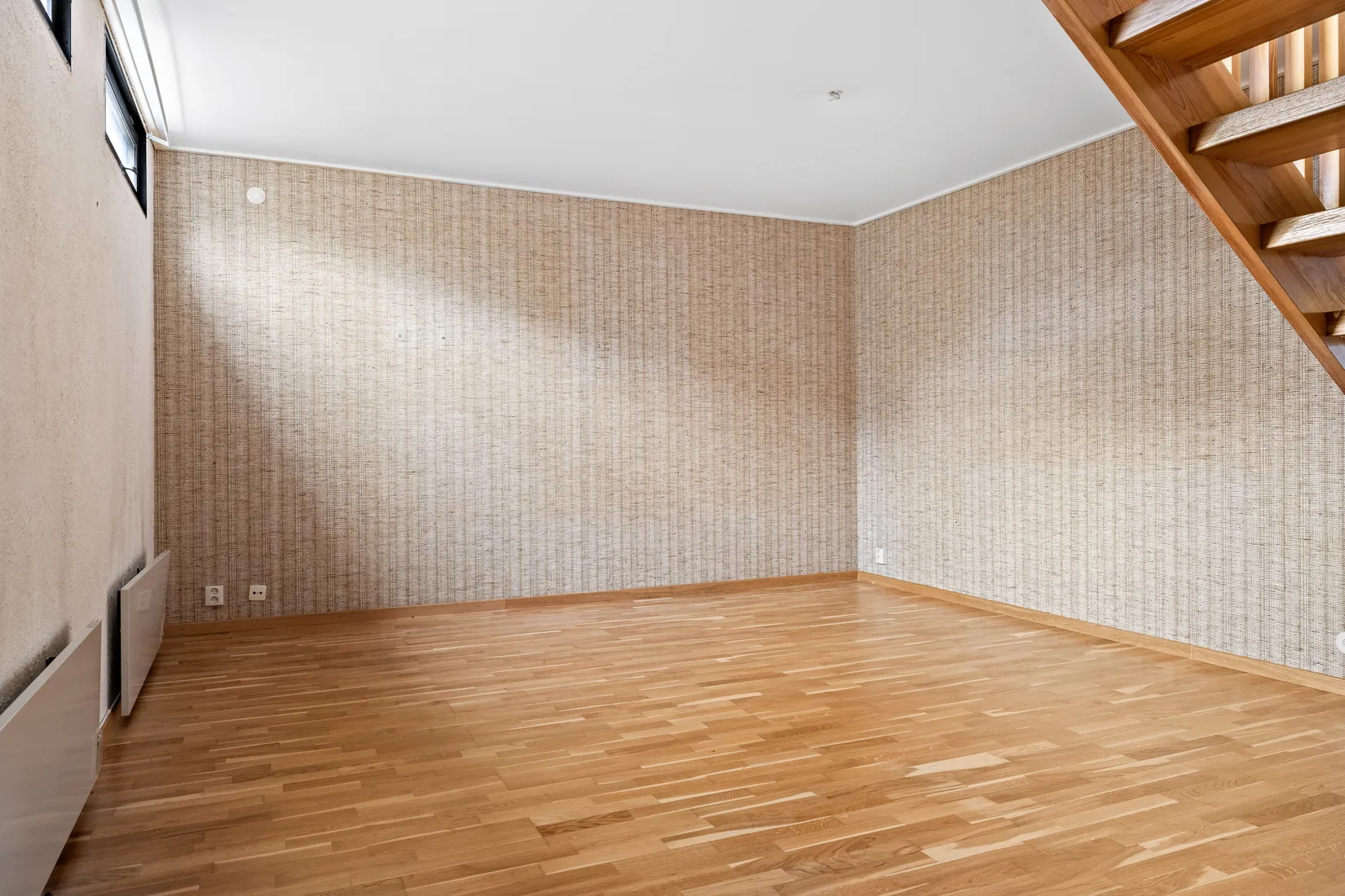 Villa, Radhus, Stallbacken 4, Viksjö, Järfälla