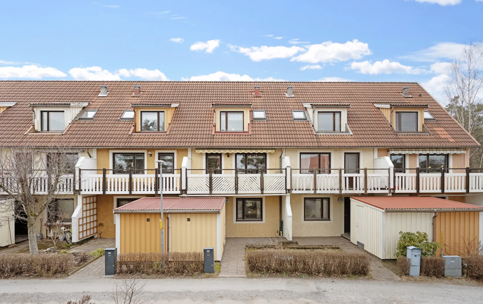 Radhus, Romansvägen 32, Drevviksstrand, Huddinge