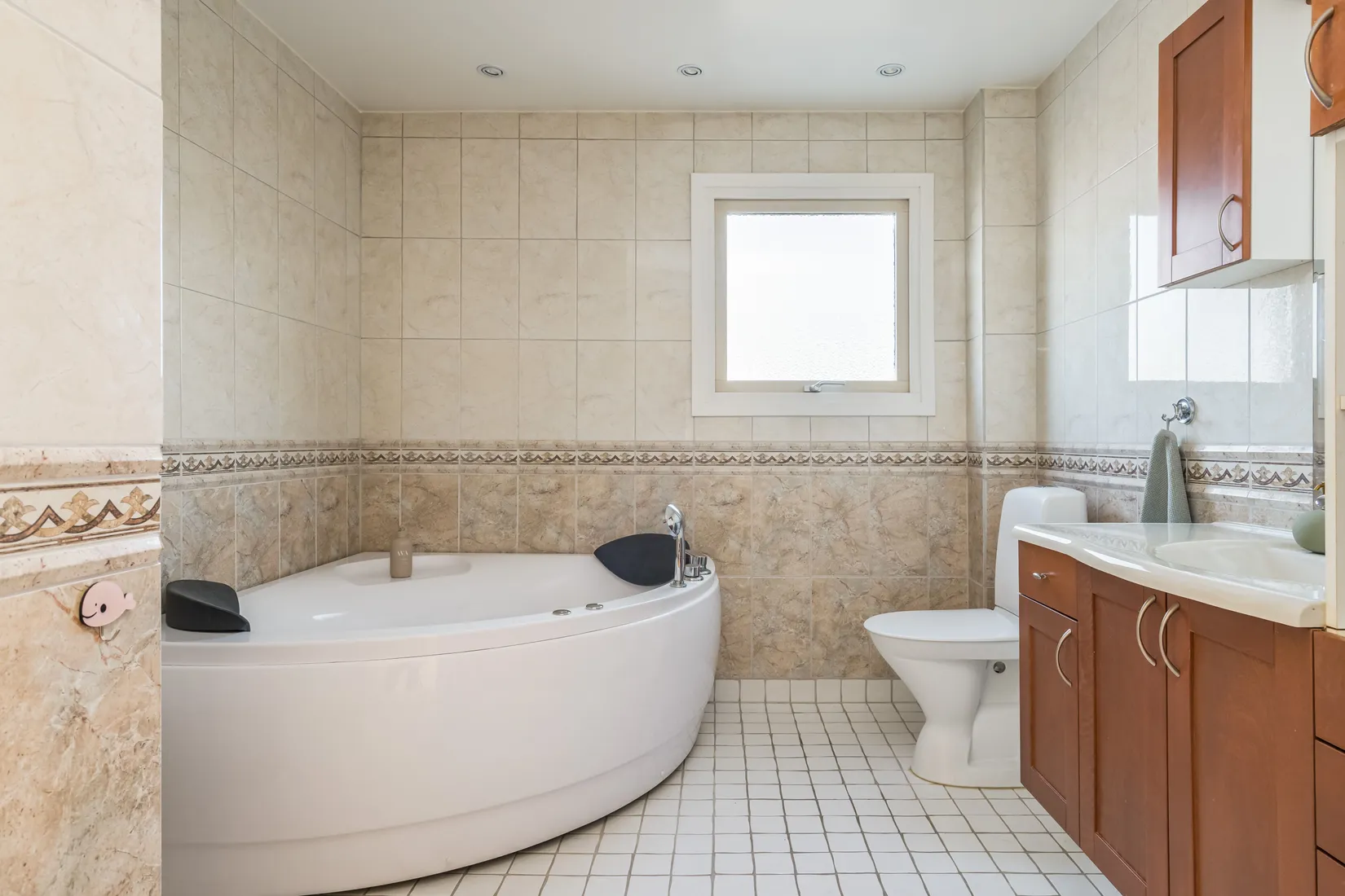 Villa, Hasselgatan 11, Söderköping tätort, Söderköping