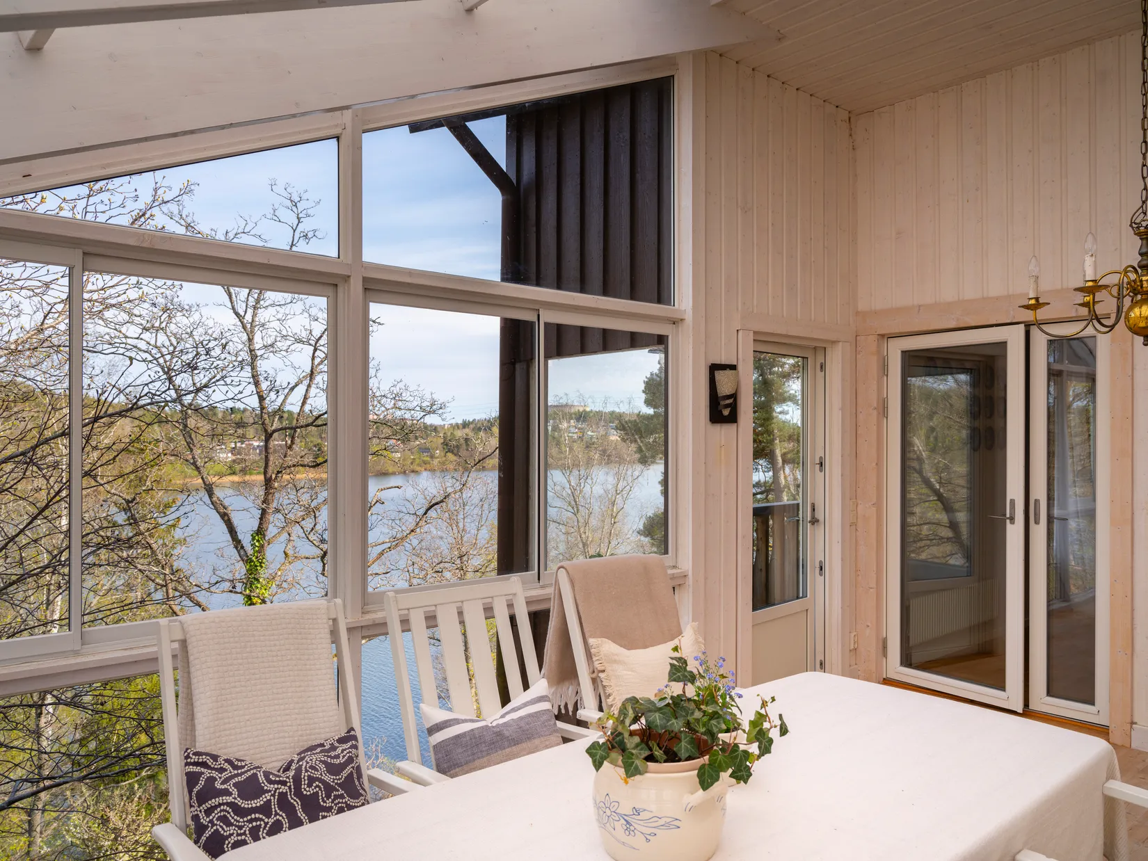 Villa, Brunkebergsåsen 24A, Sollentuna