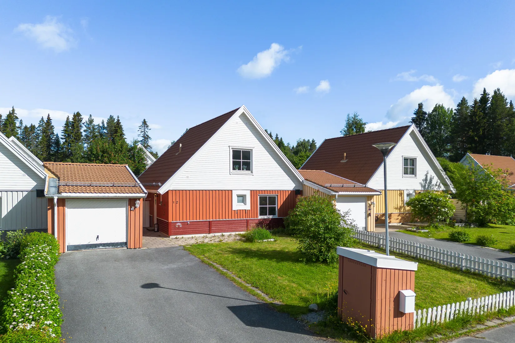 Villa, Blåvedsvägen 12, Torvalla, Östersund