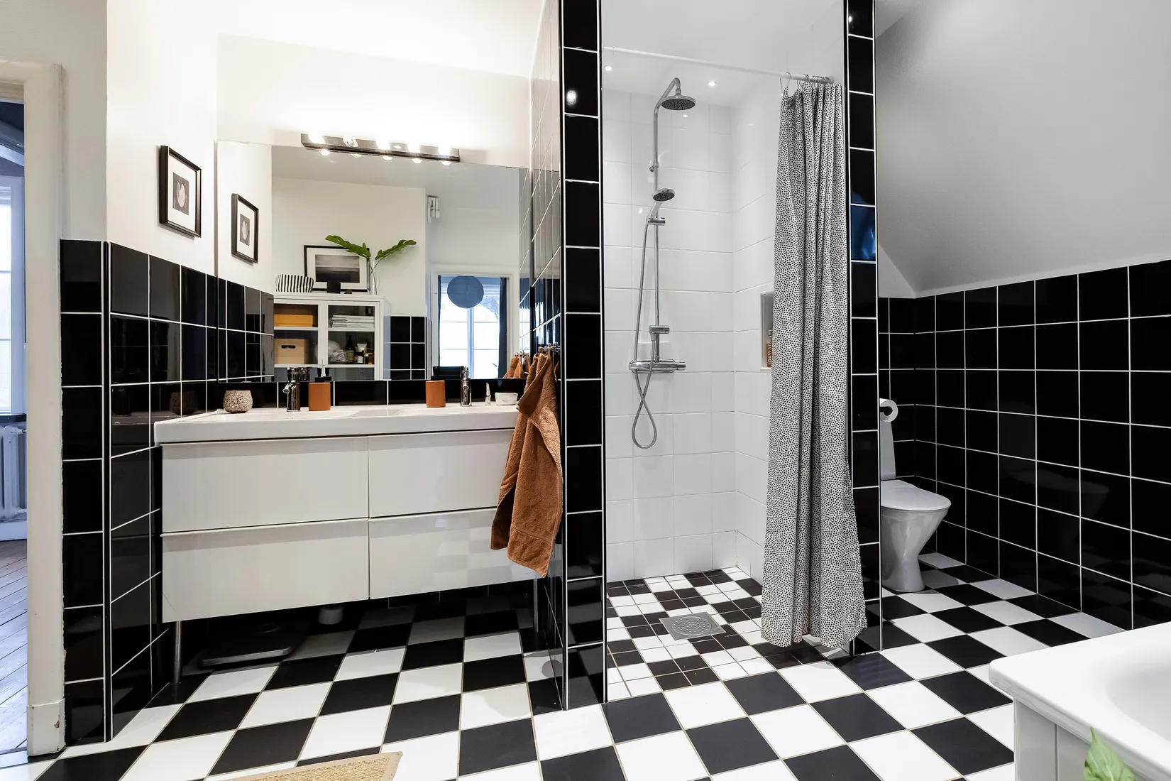 Villa, Östra Långgatan 34, Fjugesta, Lekeberg