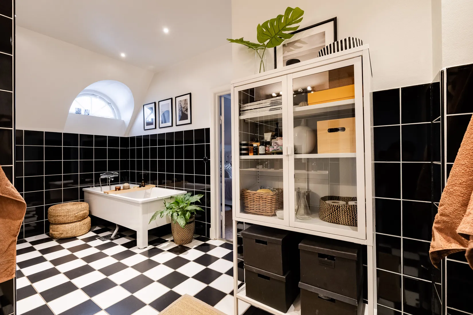 Villa, Östra Långgatan 34, Fjugesta, Lekeberg