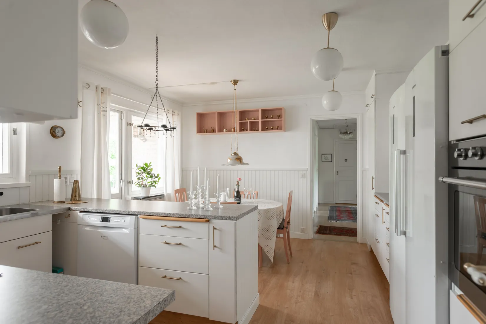 Villa, Alunvägen 9, Latorp, Örebro