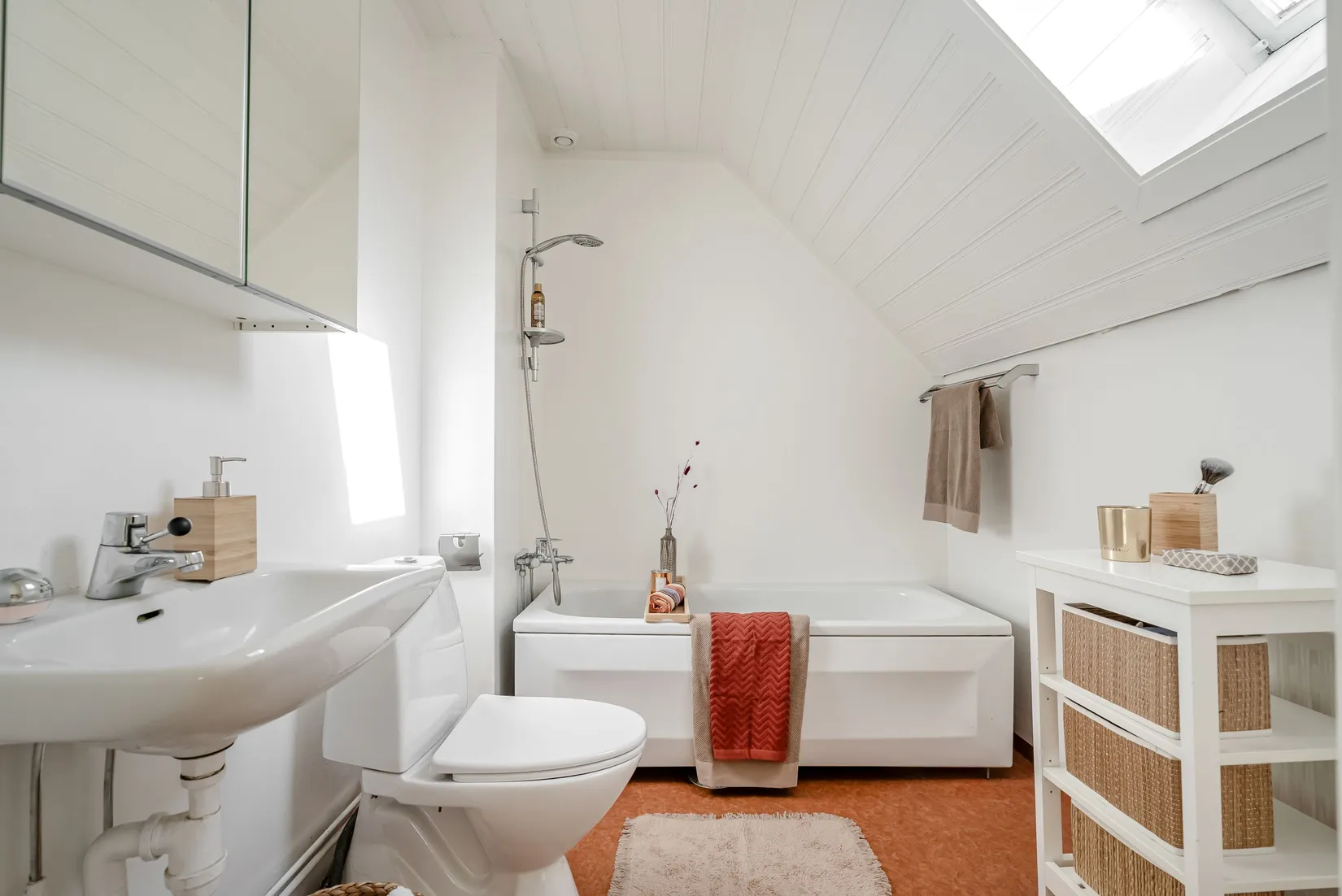 Villa, Radhus, Murstensvägen 40, Ormsta, Vallentuna