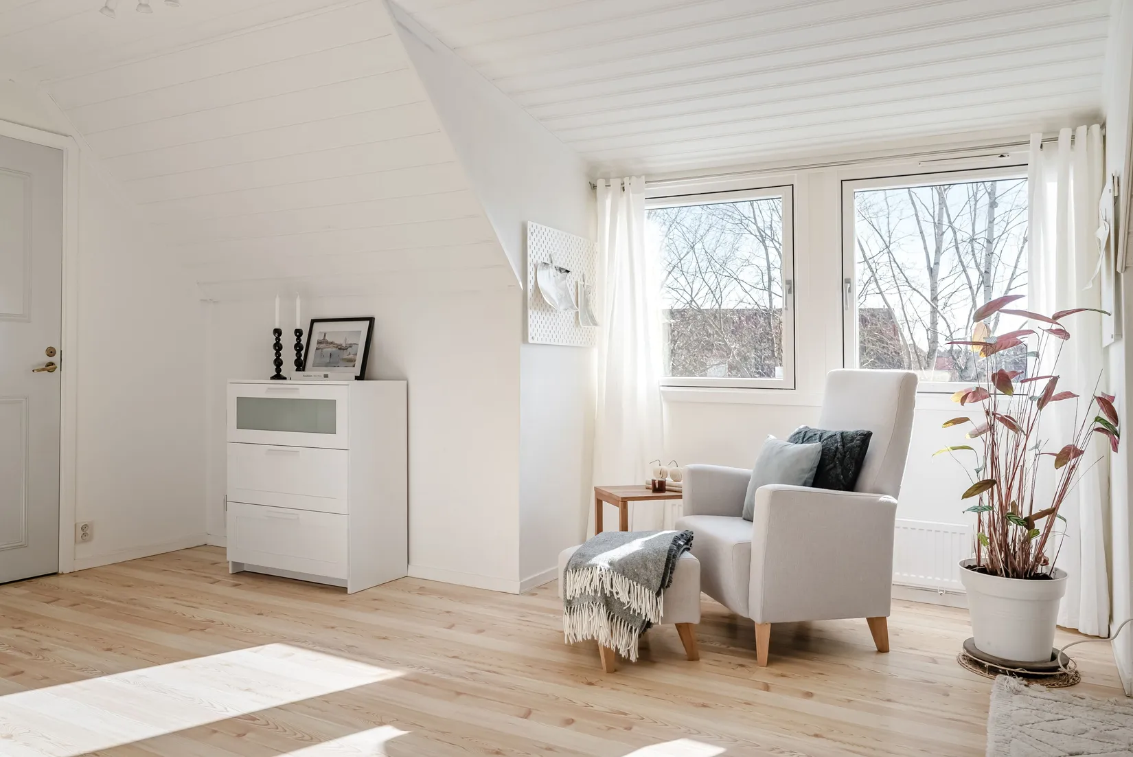 Villa, Radhus, Murstensvägen 40, Ormsta, Vallentuna