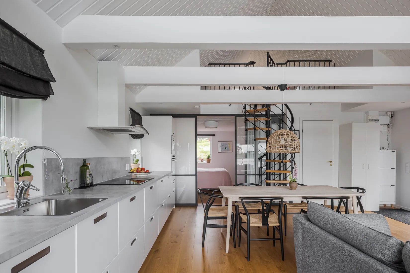 Villa, Simsjöborgsstigen 8 och 5, Simsjön, Skövde