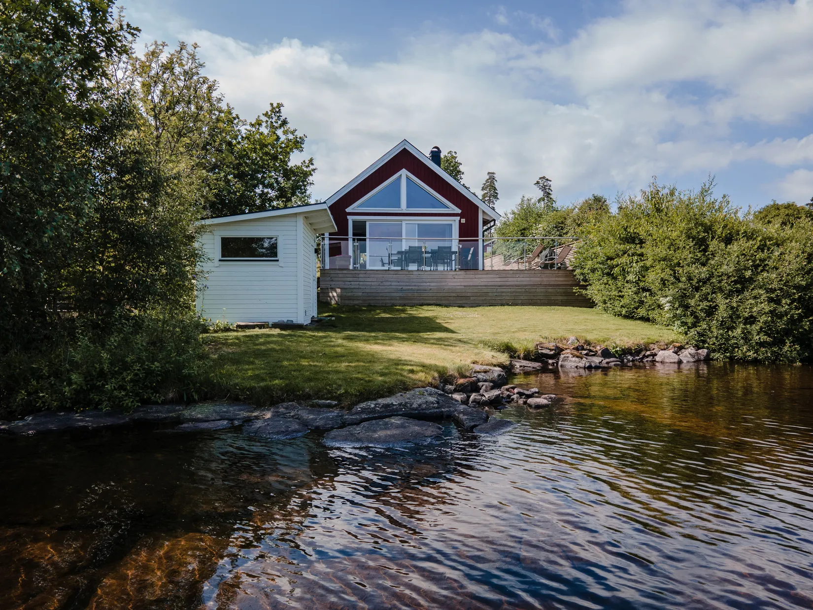 Villa, Simsjöborgsstigen 8 och 5, Simsjön, Skövde