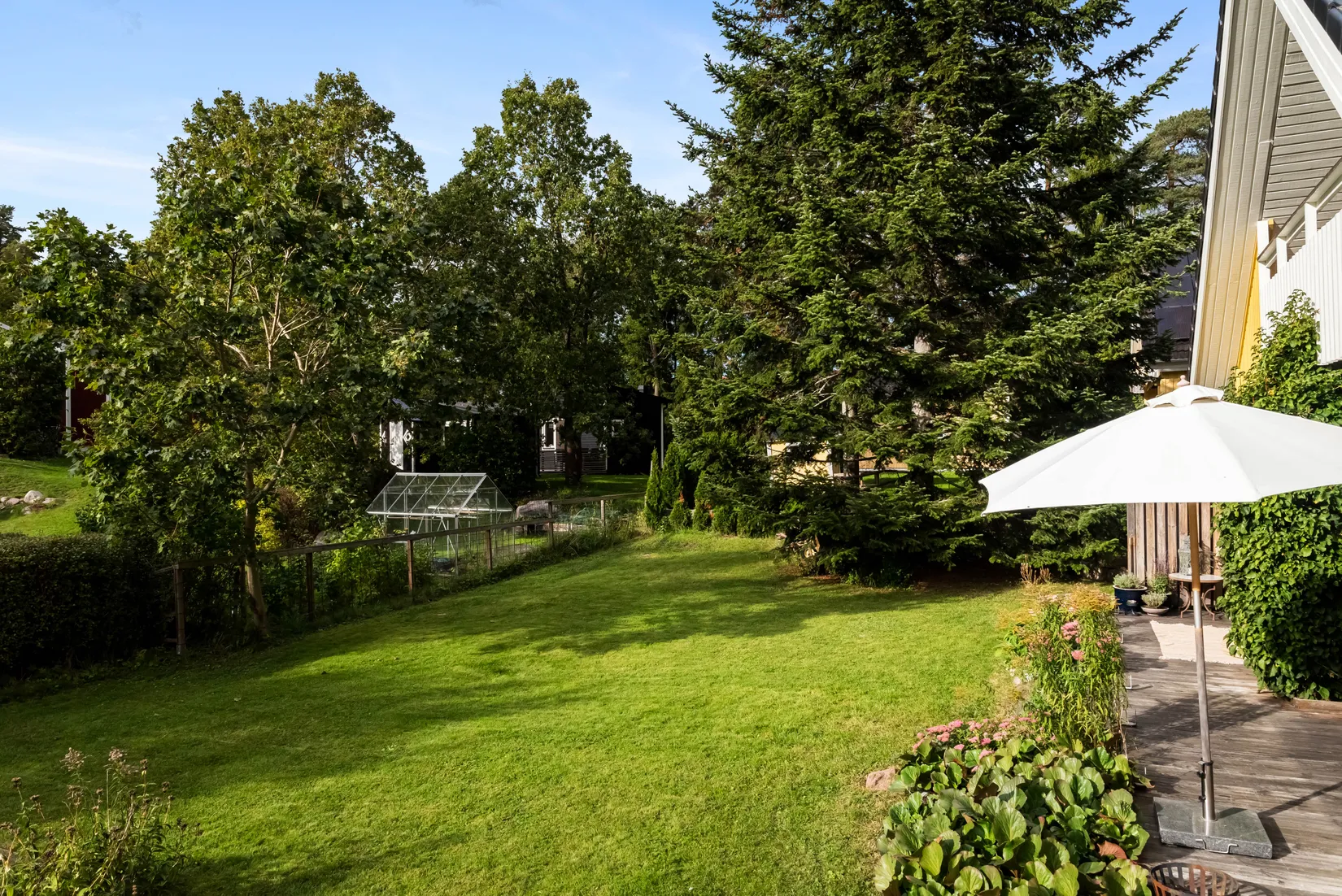 Villa, Marsvägen 25, Västra Vallabrink, Täby