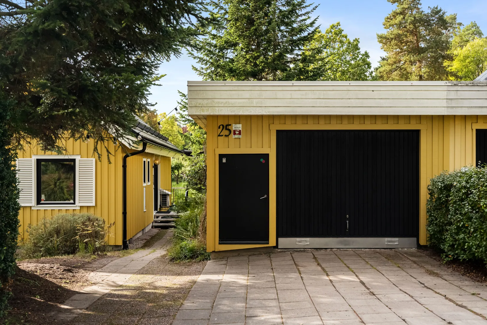 Villa, Marsvägen 25, Västra Vallabrink, Täby