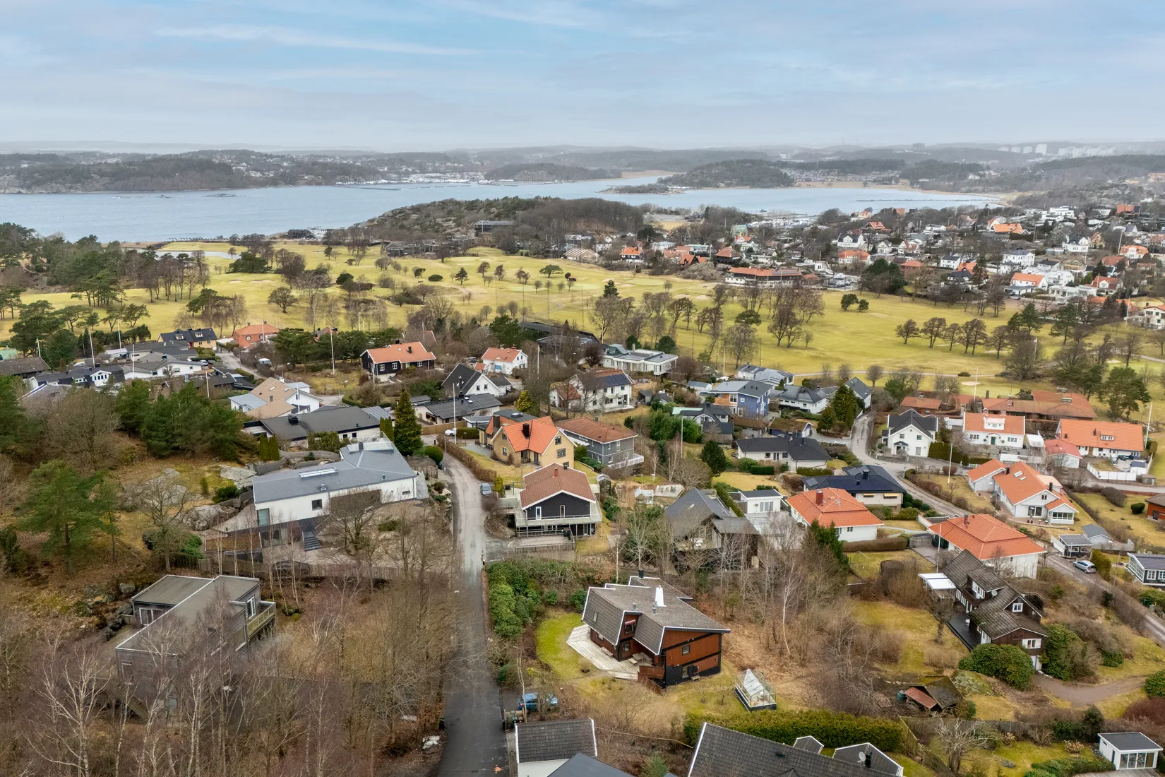 Villa, Hovås bautastensväg 14, Hovås, Göteborg