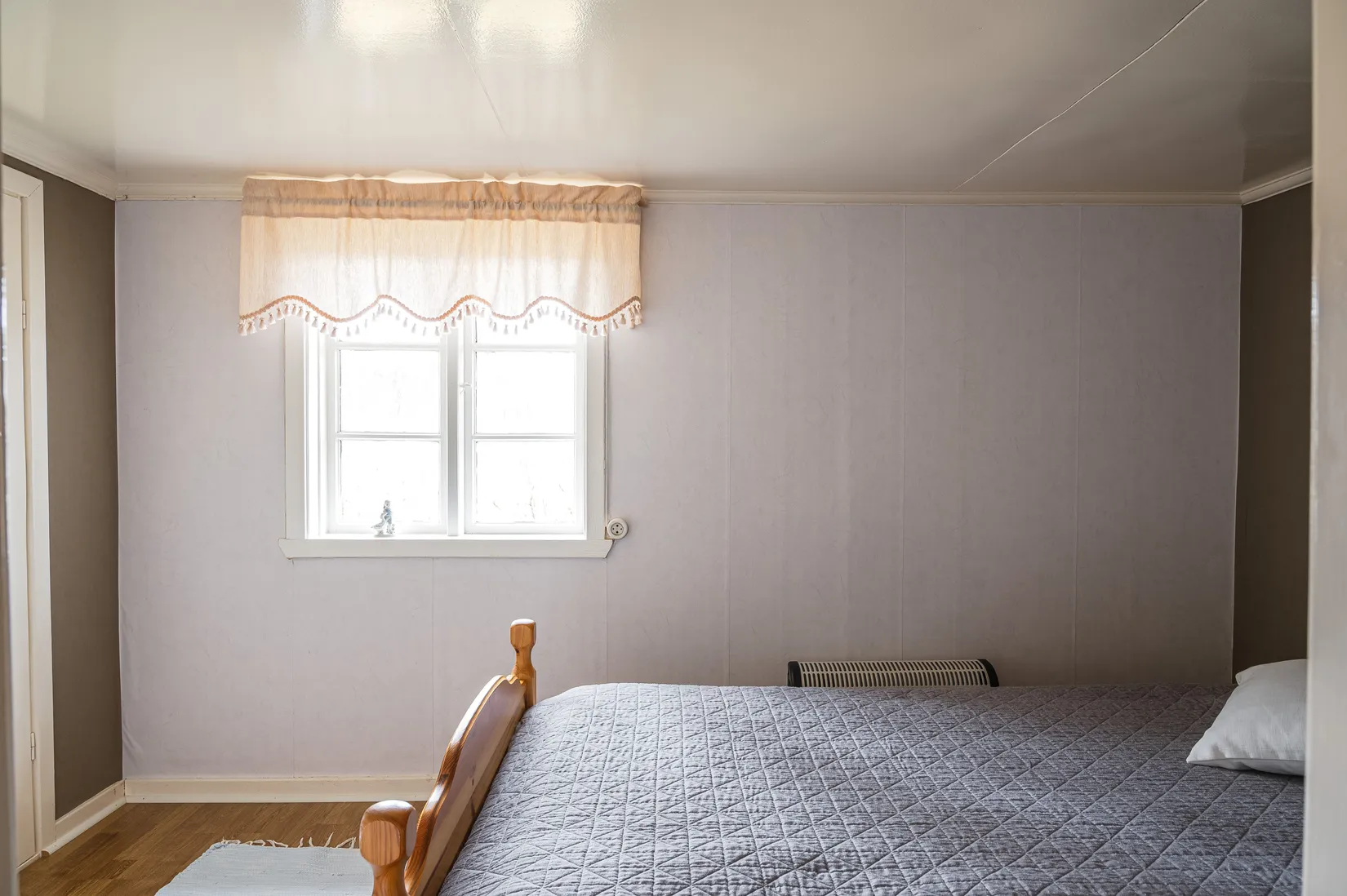 Gård/Skog, Edsvära Törnestorp 2, Edsvära, Vara