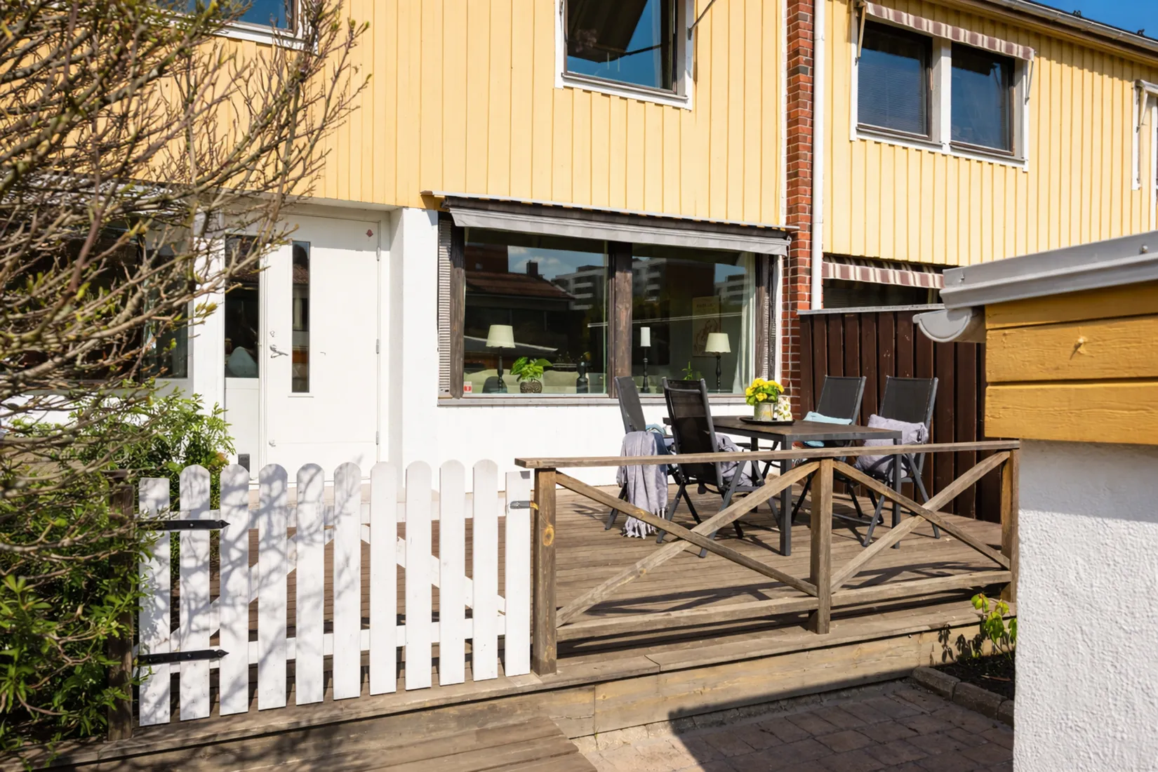 Villa, Radhus, Läxvägen 13, Jakobsberg, Järfälla