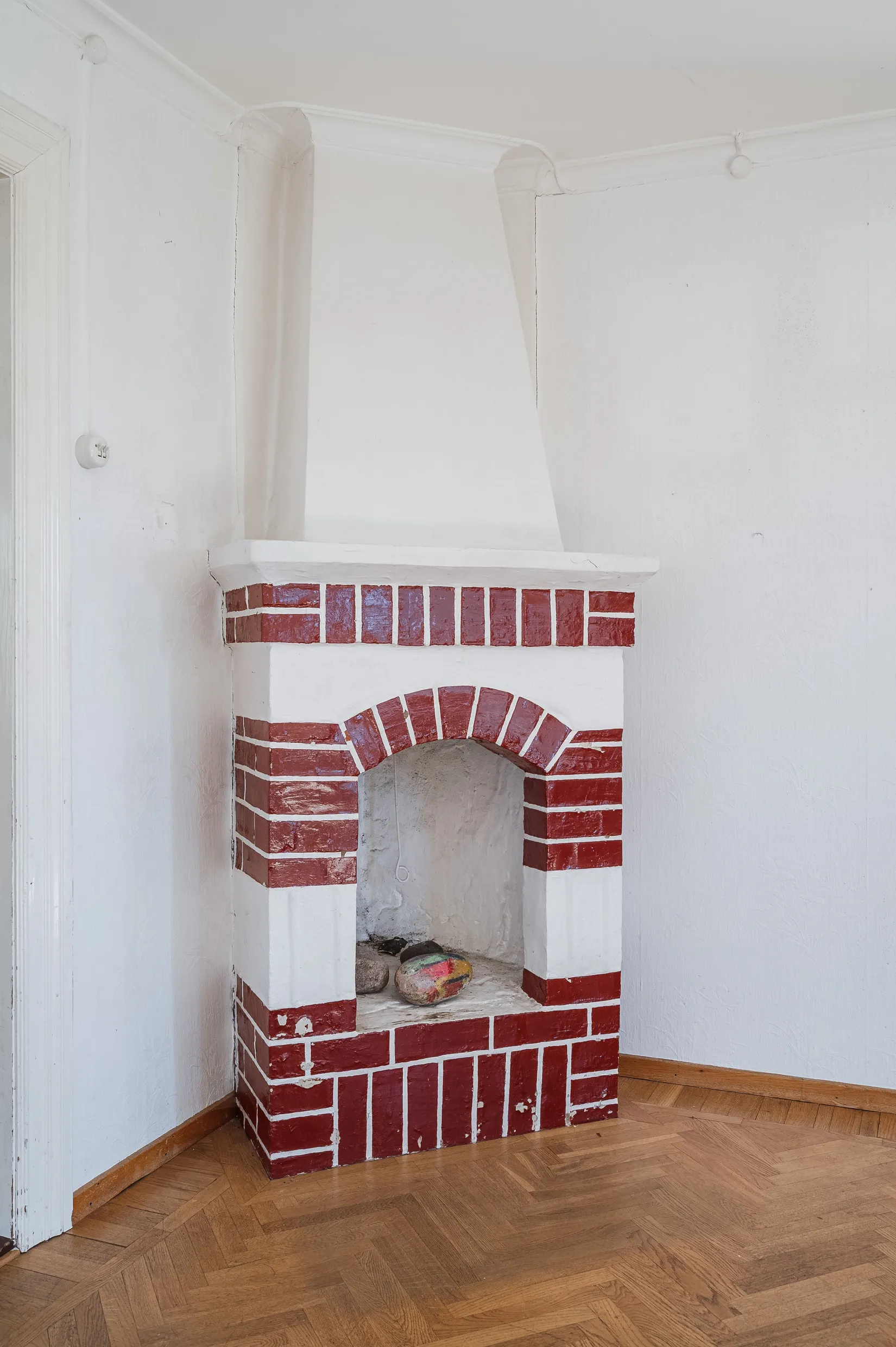 Villa, Långabergsvägen 2, Istorp, Mark