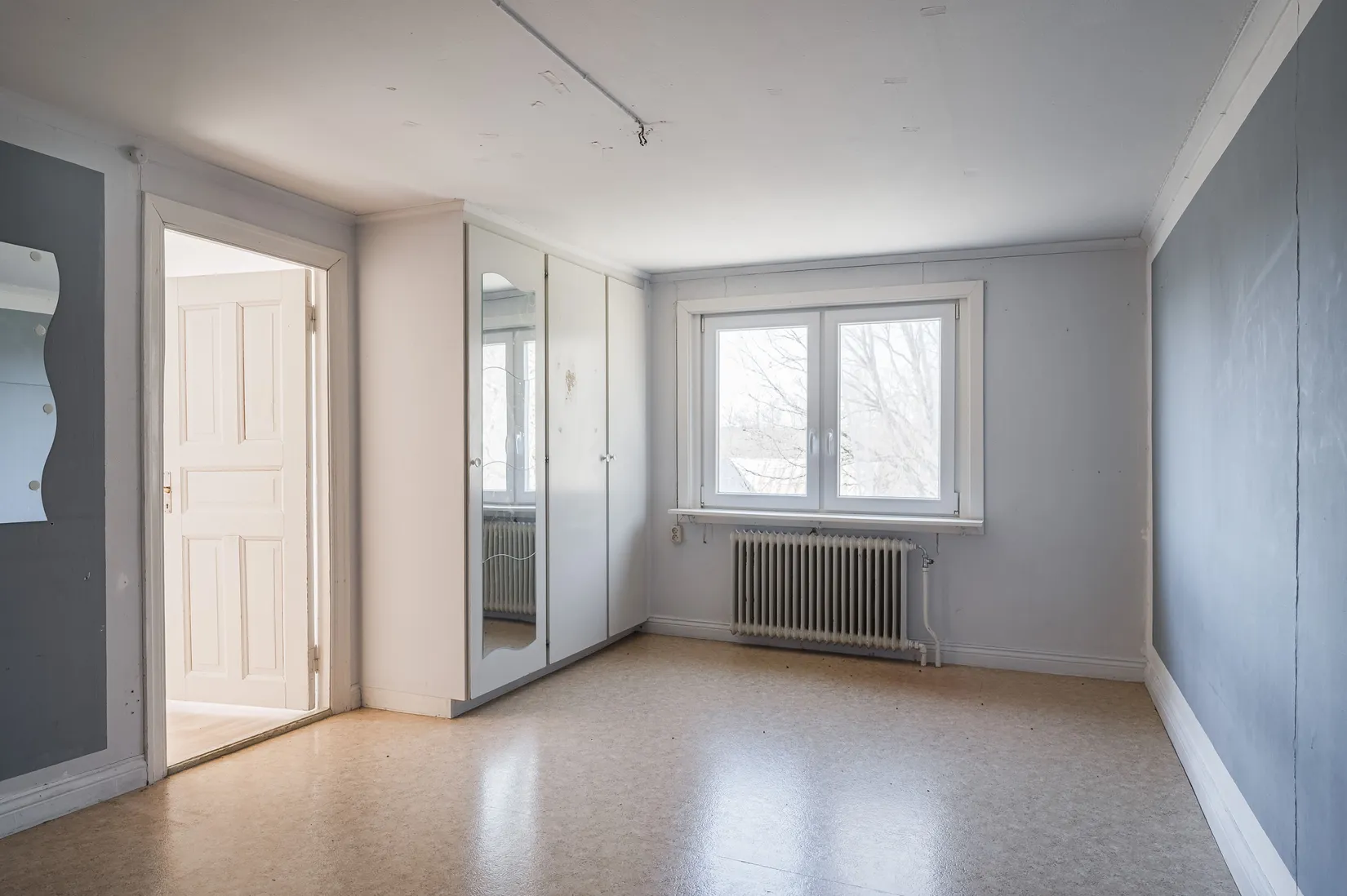 Villa, Långabergsvägen 2, Istorp, Mark