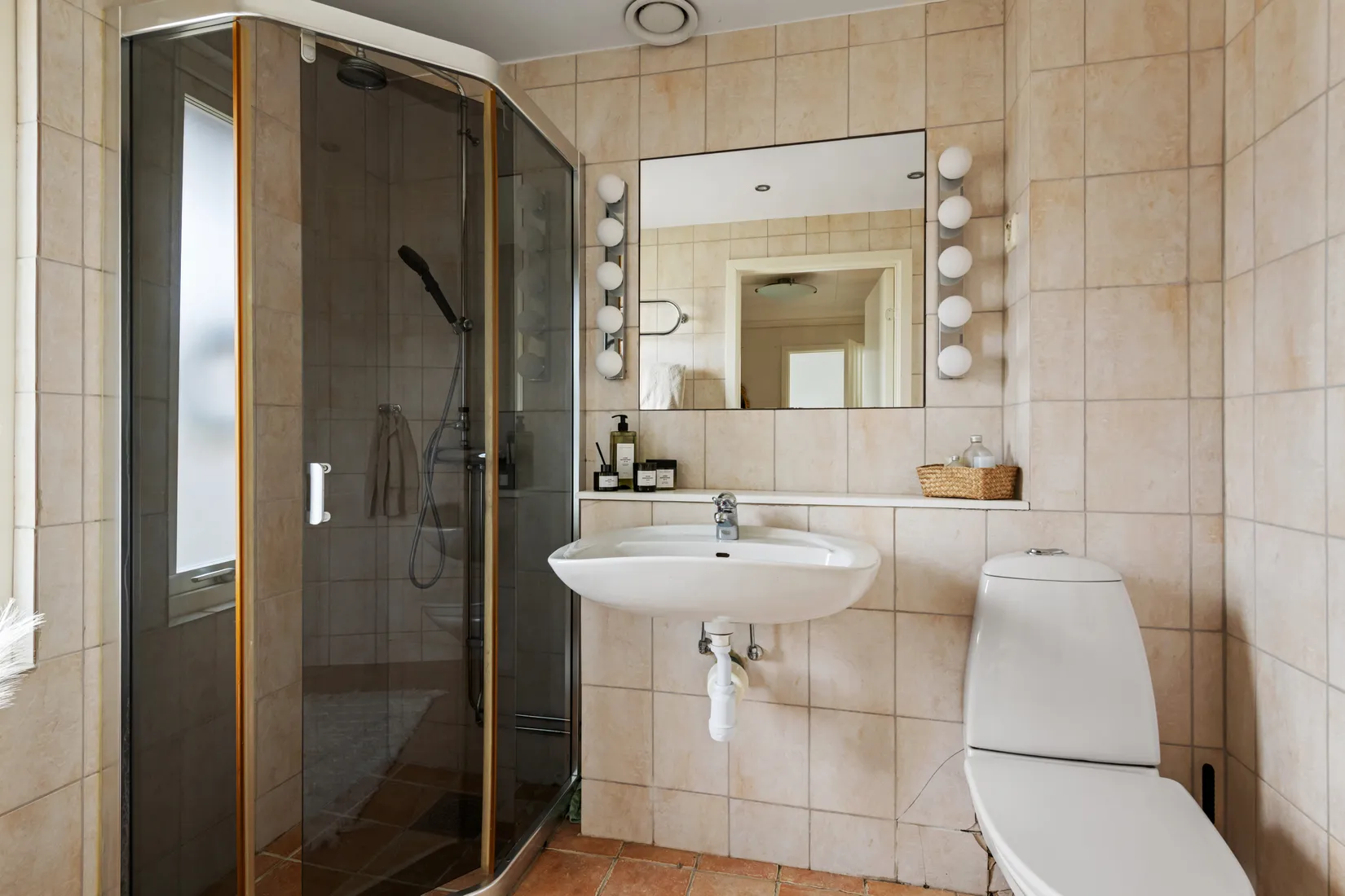 Villa, Ringvägen 11, Täby Kyrkby, Täby