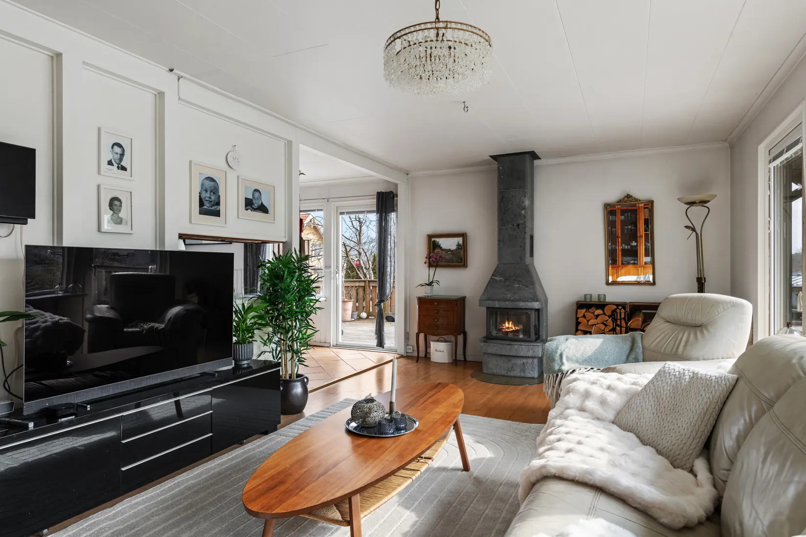 Villa, Ringvägen 11, Täby Kyrkby, Täby