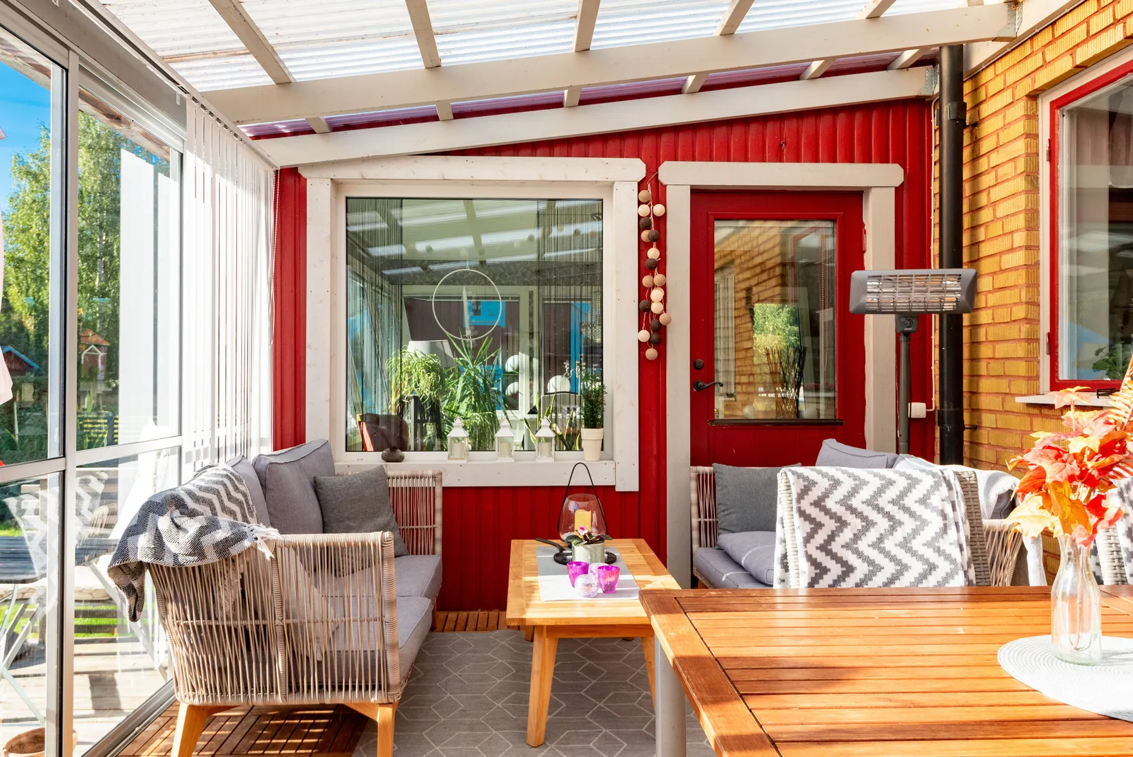 Villa, Västra Drottningvägen 61, Tidaholm