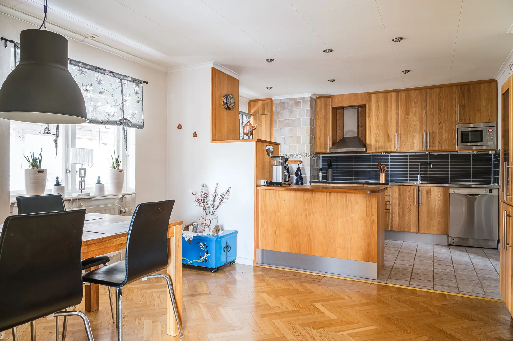 Villa, Västra Drottningvägen 61, Tidaholm