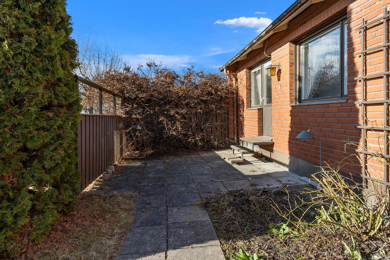 Villa, Stafettgatan 42, Rönnby, Västerås