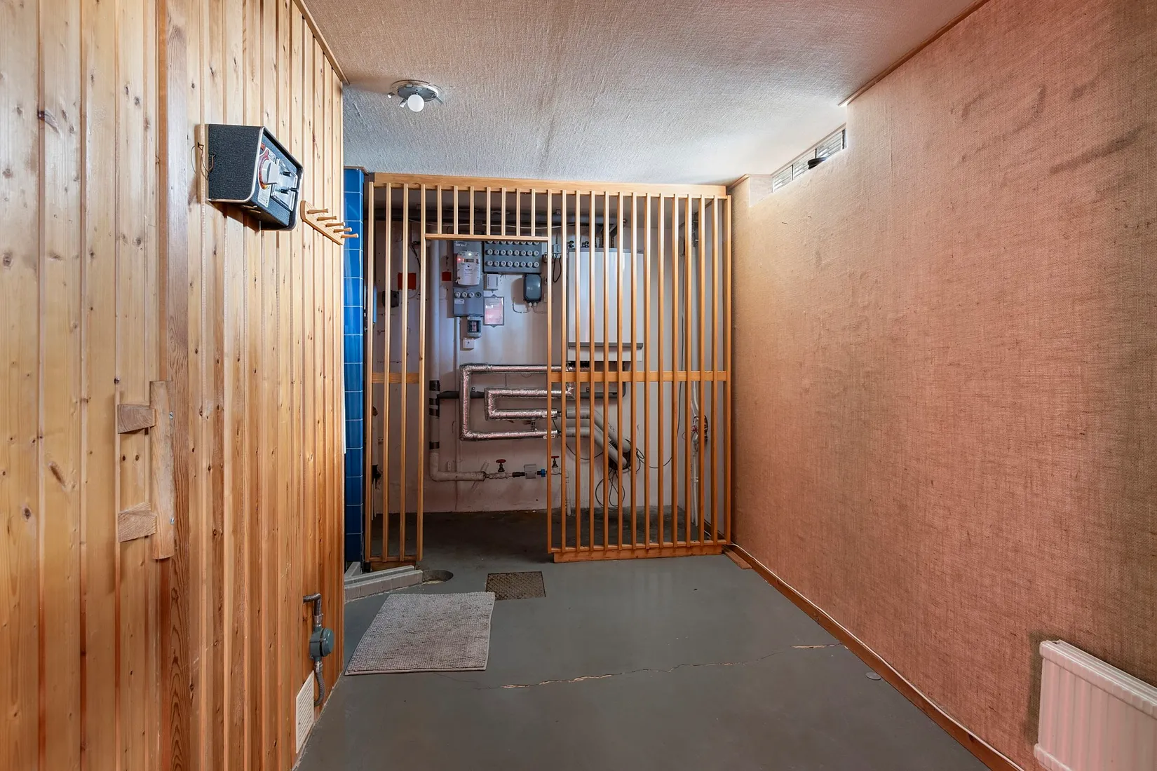 Villa, Stafettgatan 42, Rönnby, Västerås