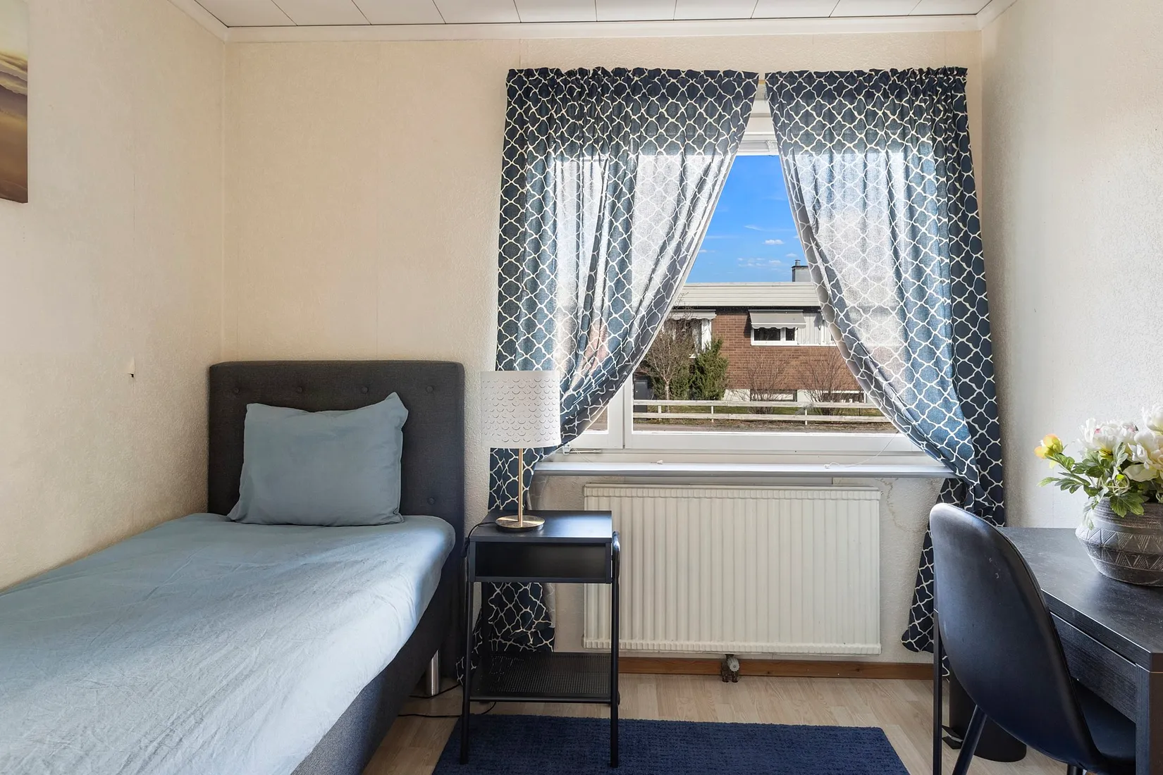 Villa, Stafettgatan 42, Rönnby, Västerås