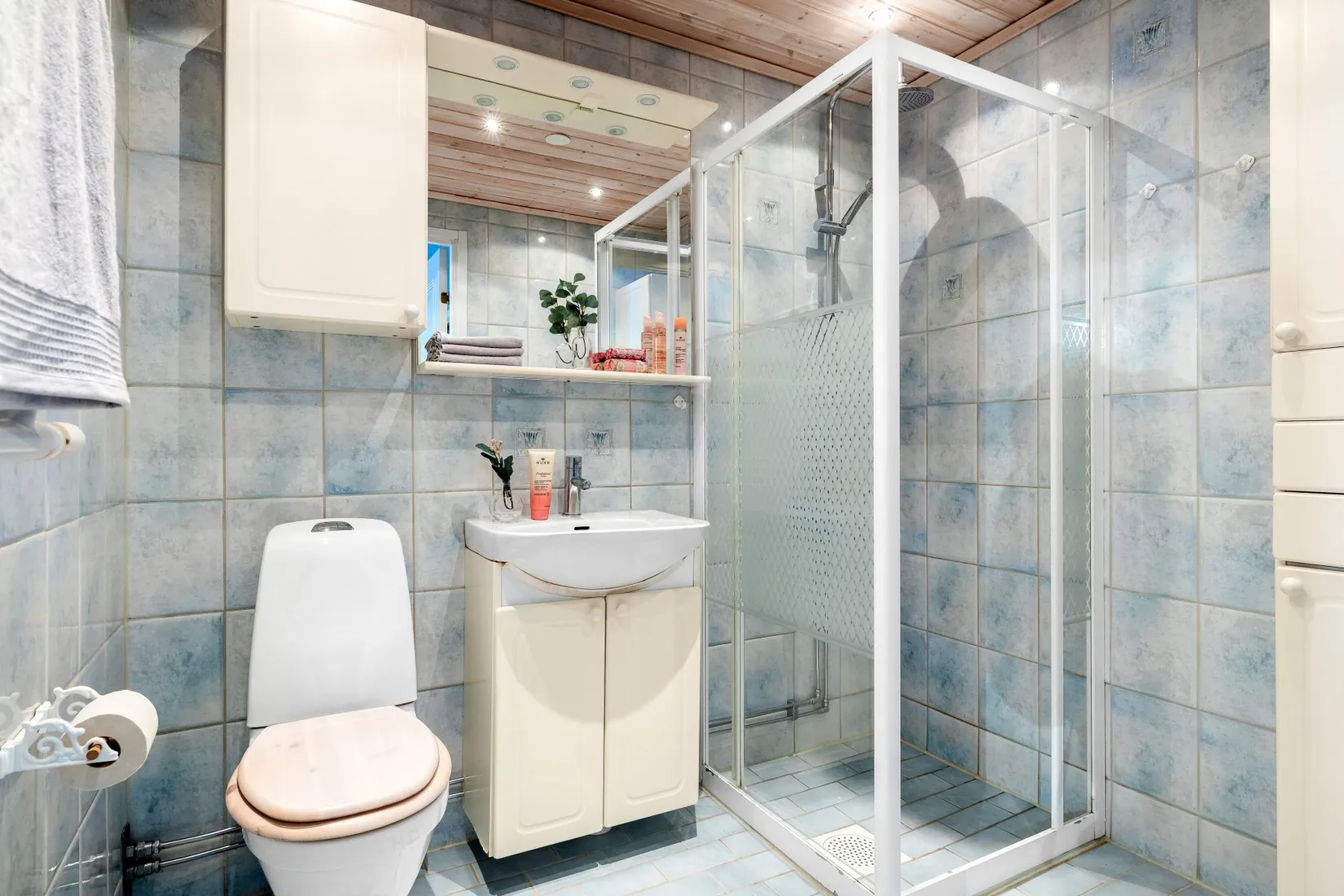 Villa, Mandolinvägen 58, Viksjö Hummelmora, Järfälla