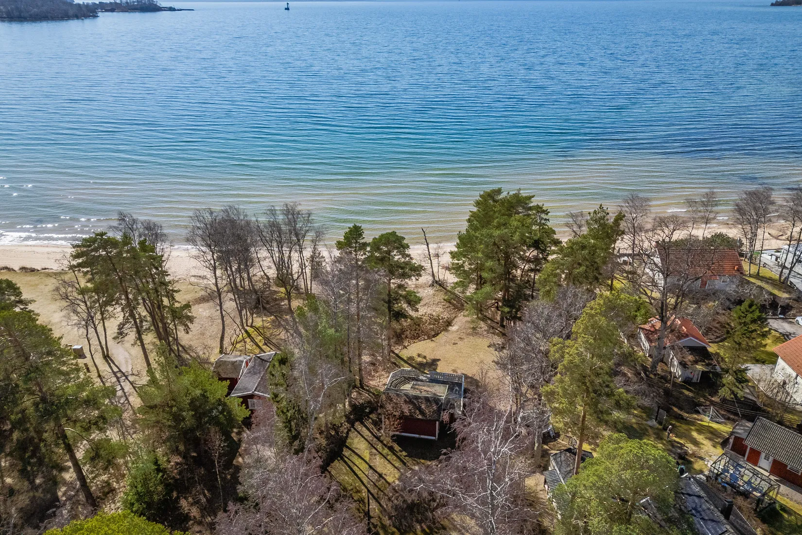 Fritidshus, Tordyvelsgränd 4, Bromma, Motala