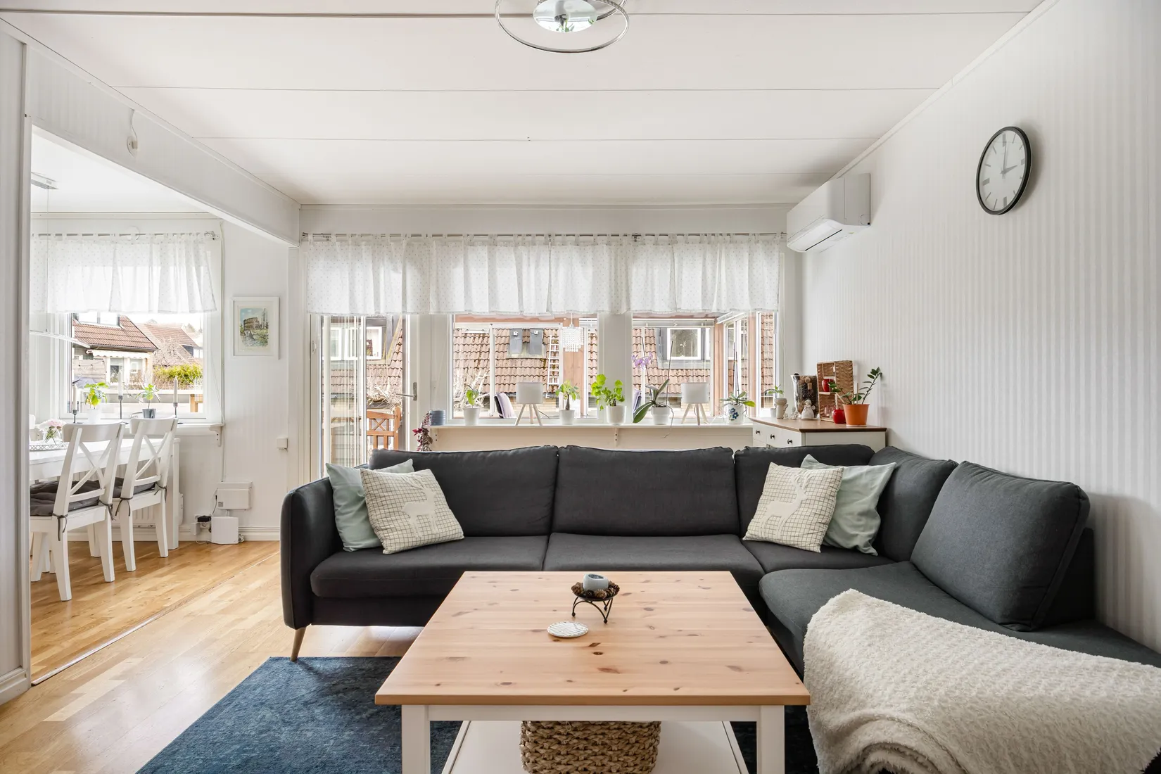 Villa, Radhus, Hagavägen 49, Ormsta, Vallentuna