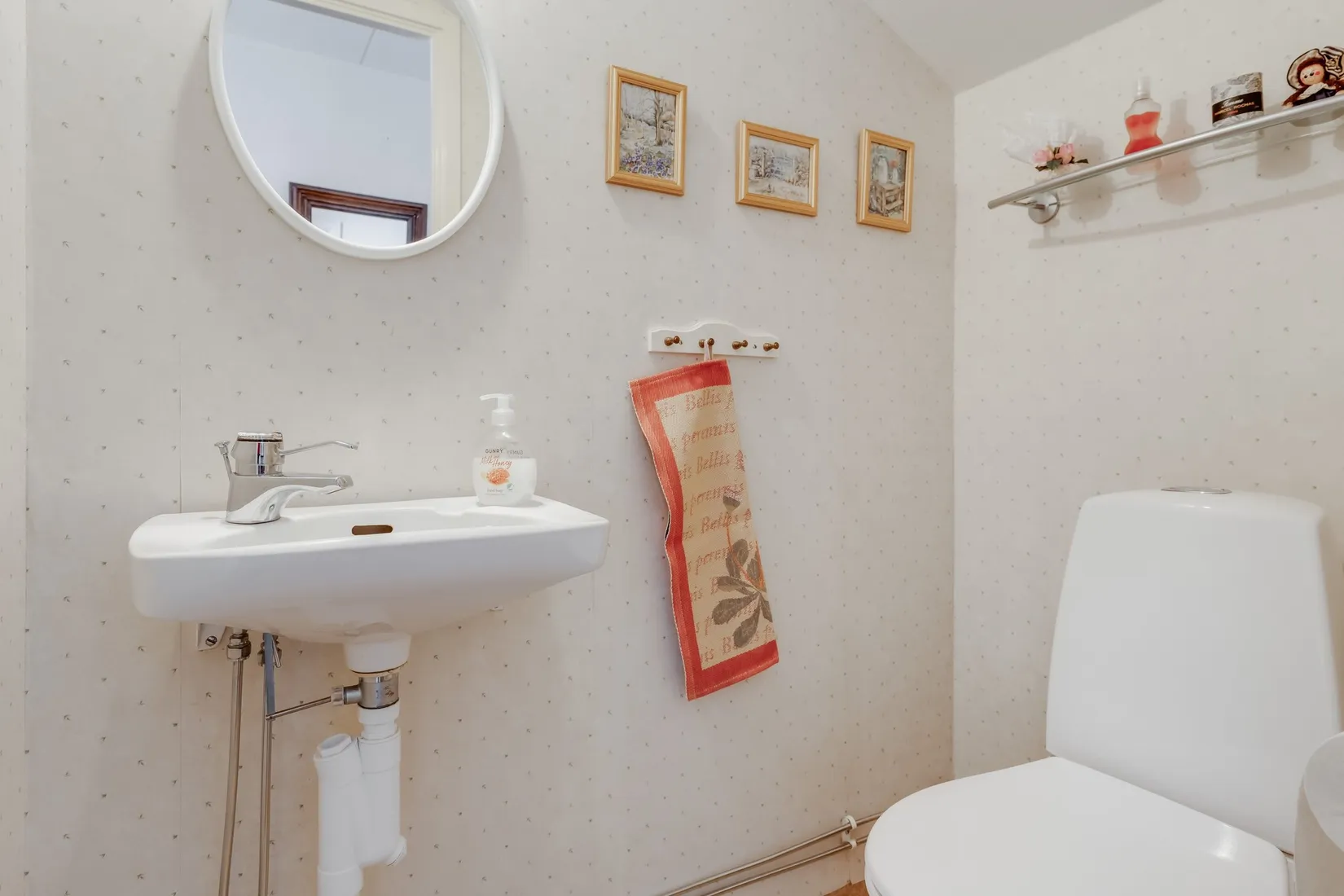 Villa, Radhus, Romansgatan 46, Hestra, Borås