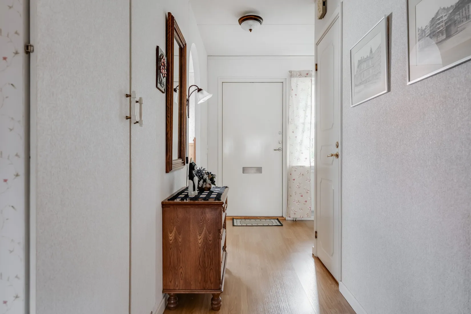 Villa, Radhus, Romansgatan 46, Hestra, Borås