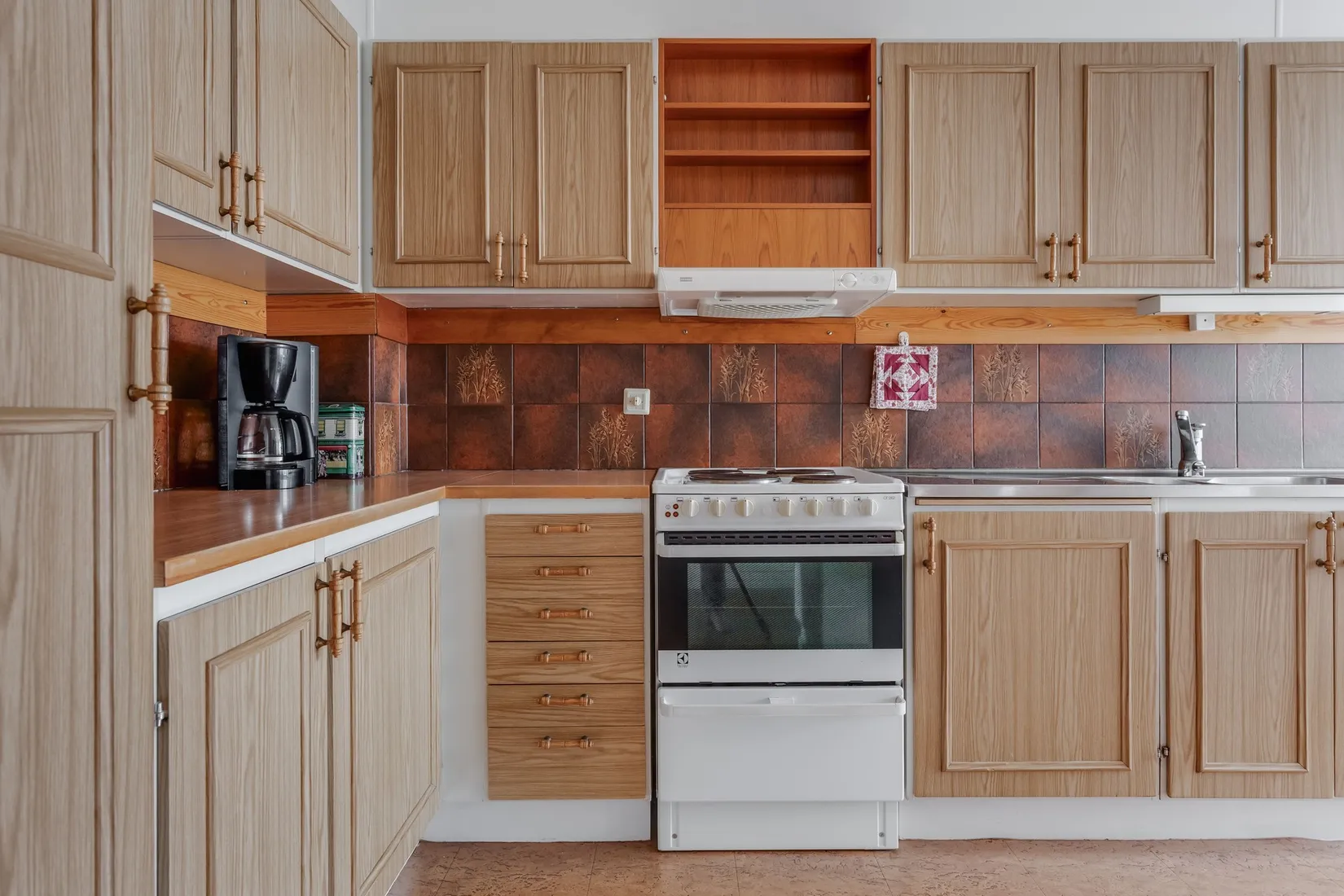 Villa, Radhus, Romansgatan 46, Hestra, Borås