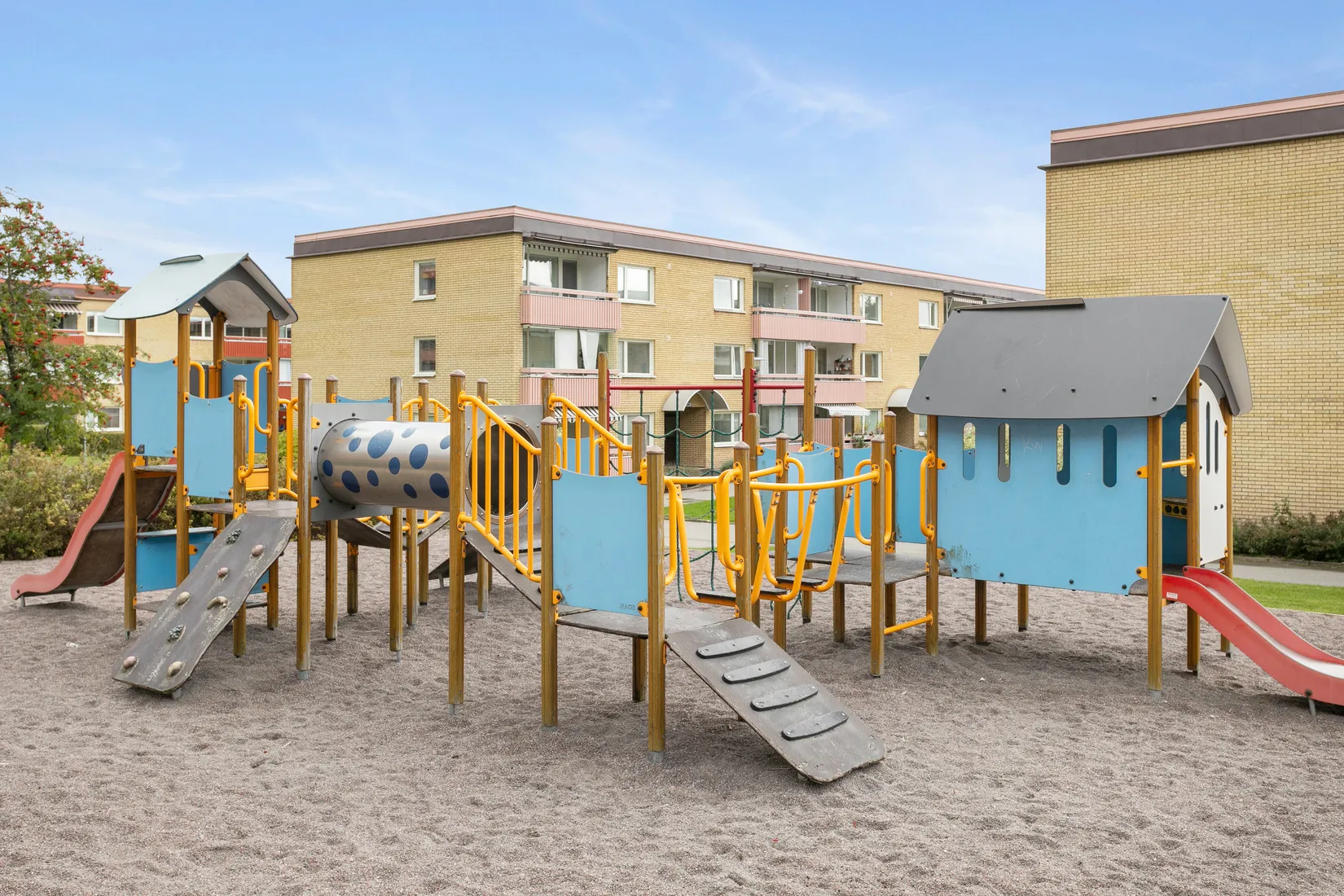 Bostadsrätt, Axel Oxenstiernas gata 16, Bäckby, Västerås