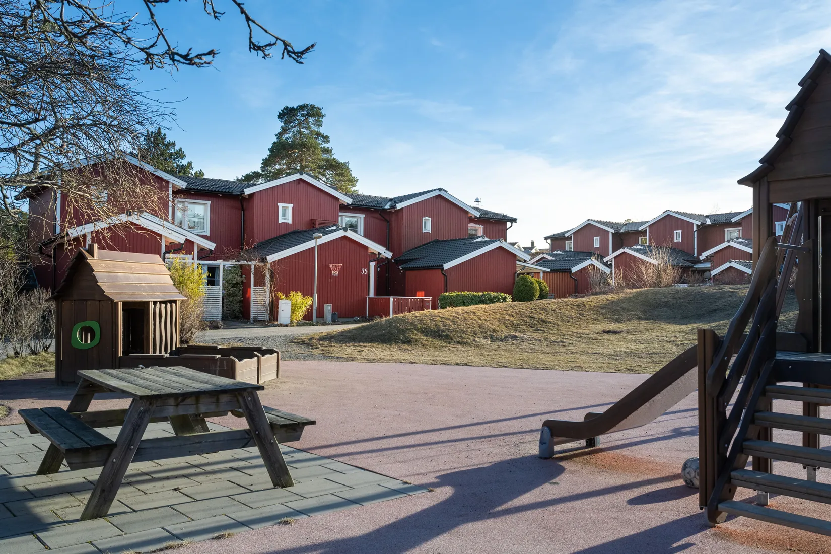 Villa, Radhus, Kölvägen 35, Sandhamn, Nynäshamn