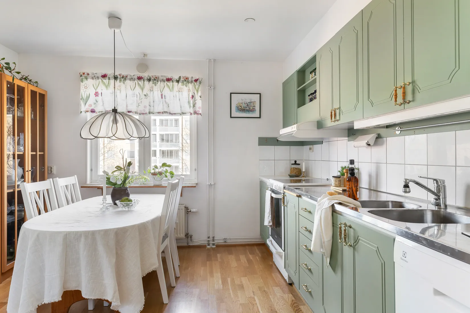 Bostadsrätt, Kvartalsvägen 20, 3tr, Jakobsberg, Järfälla