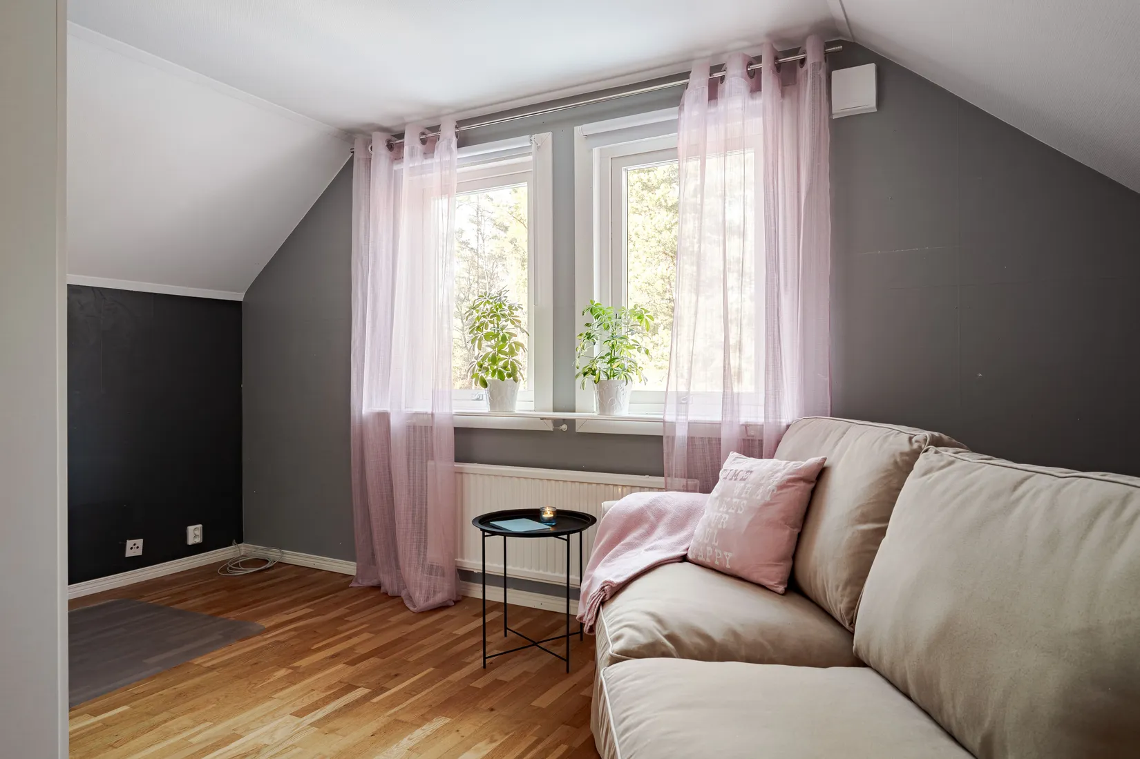 Villa, Radhus, Mosstigen 6, Sunnerby, Nynäshamn